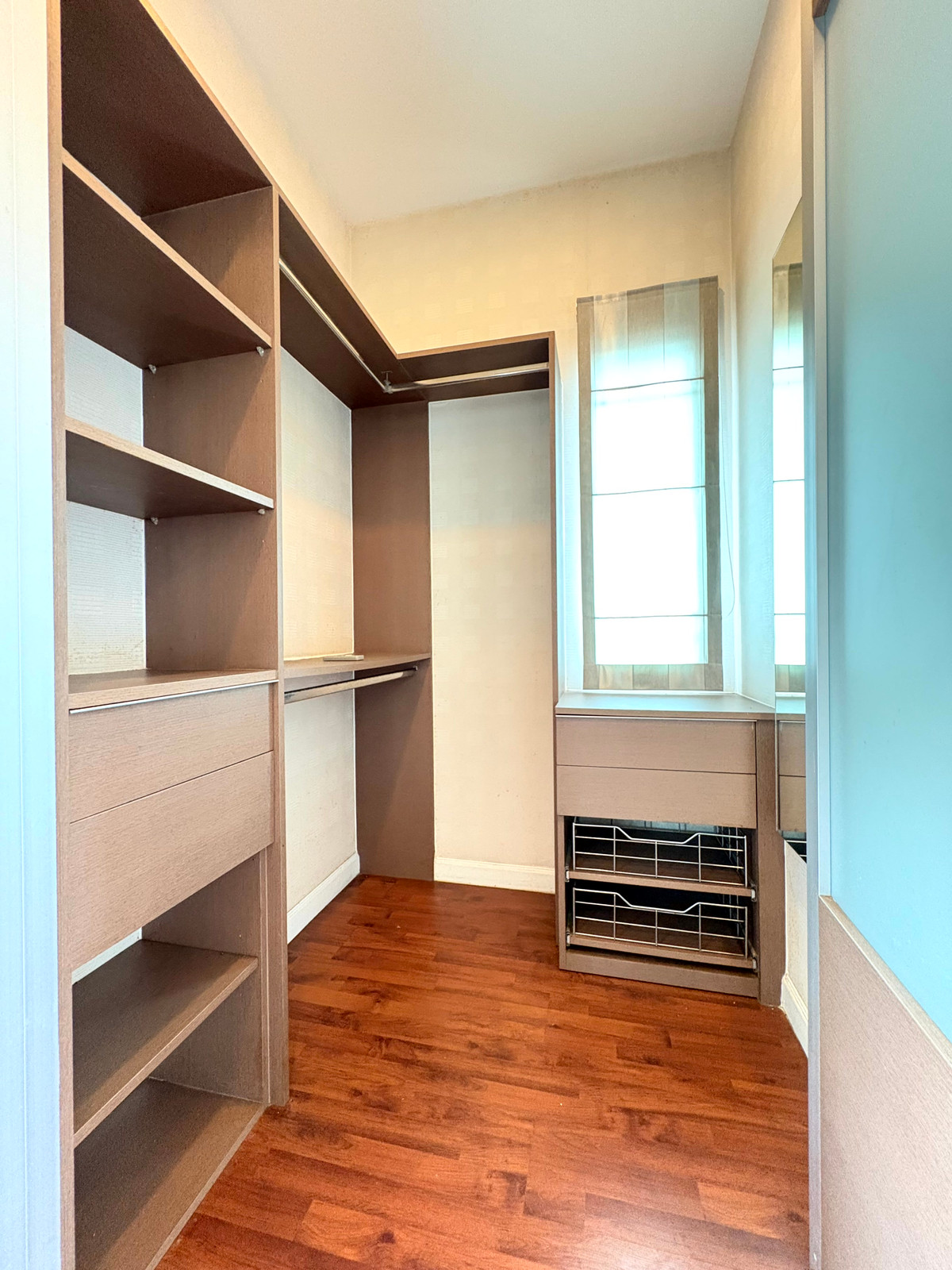 ขายบ้านสมุทรปราการ สำโรง : ขายด่วน ราคาสุดพิเศษ!! บ้านเดี่ยว นันทวัน ศรีนครินทร์ 