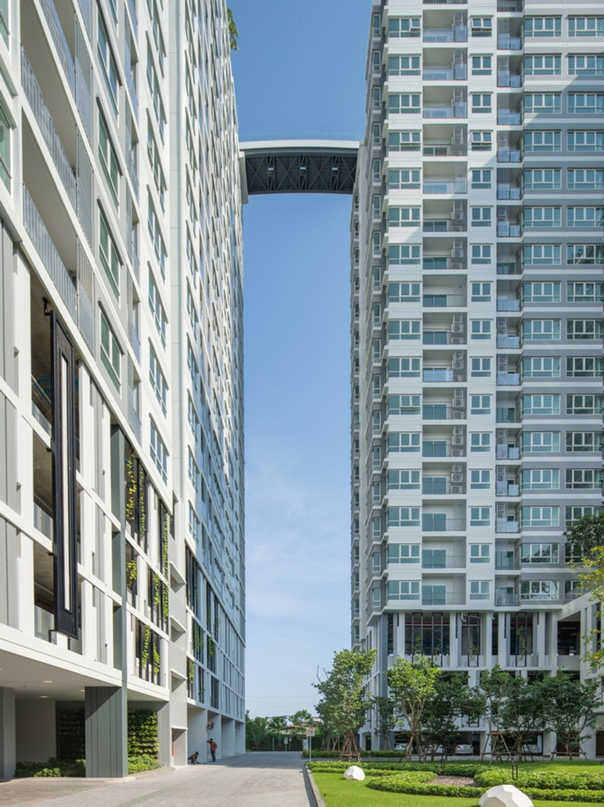 ขายคอนโดปิ่นเกล้า จรัญสนิทวงศ์ : ✨ For Sale: Supalai Park Yaekfaichai Condo ✨ 💰 Only 5,650,000 THB