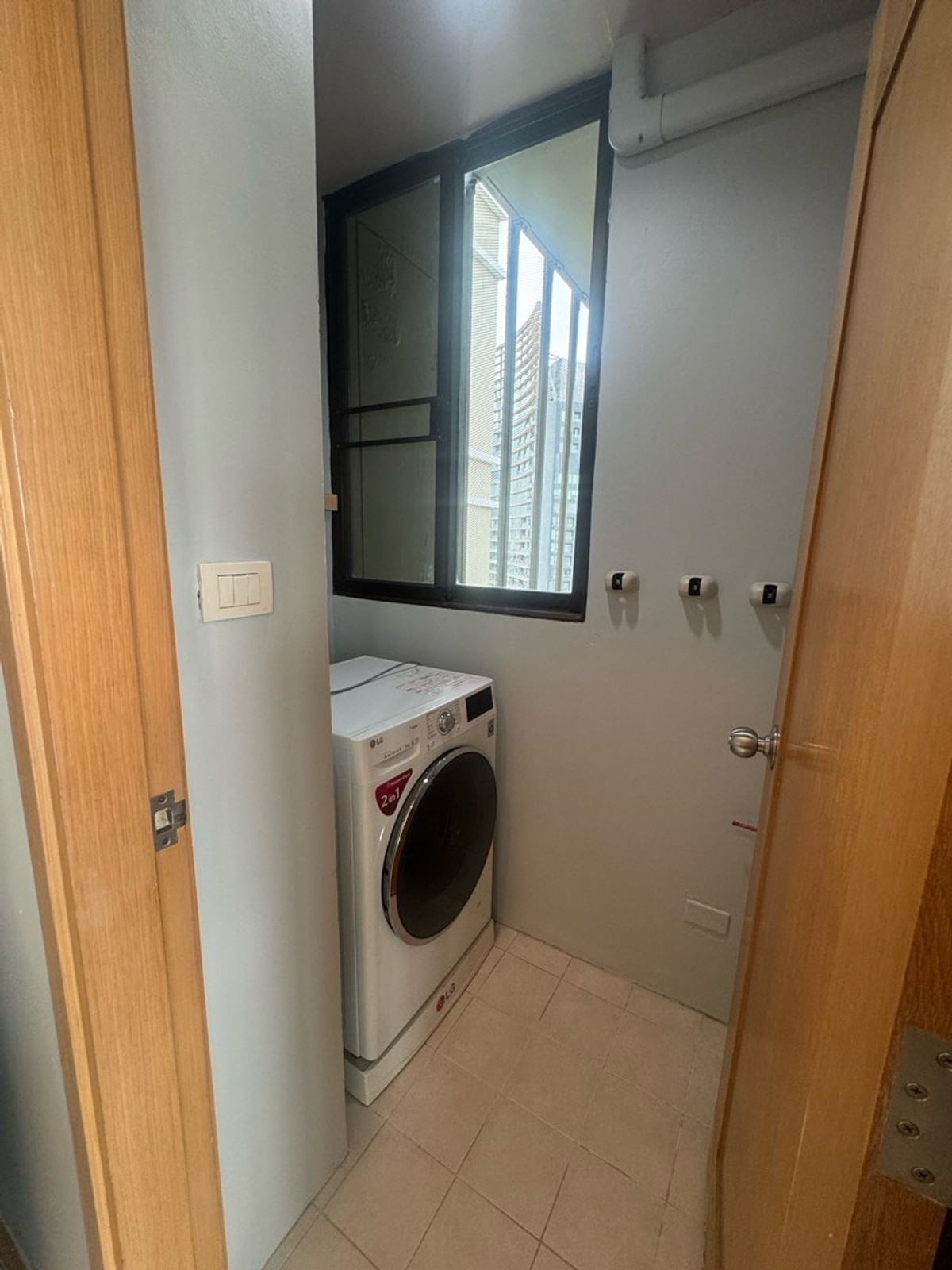 For RentCondoSukhumvit, Asoke, Thonglor : 🔥For urgent rent🔥The Emporio Place, 2 bedrooms, 3 bathrooms, fully furnished, ready to move in❗