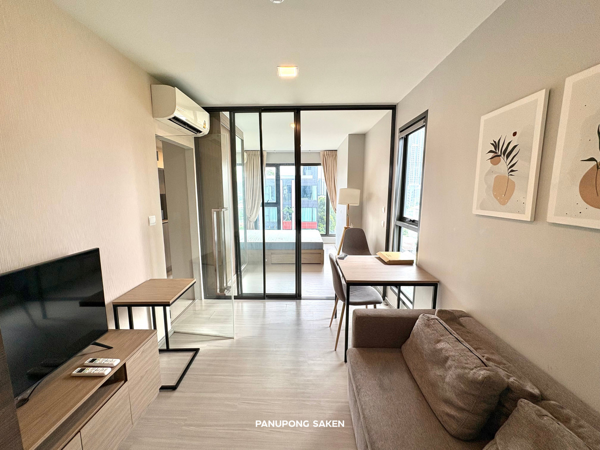 For RentCondoOnnut, Udomsuk : Room ready to move in, rent for only 11,000 baht/month.