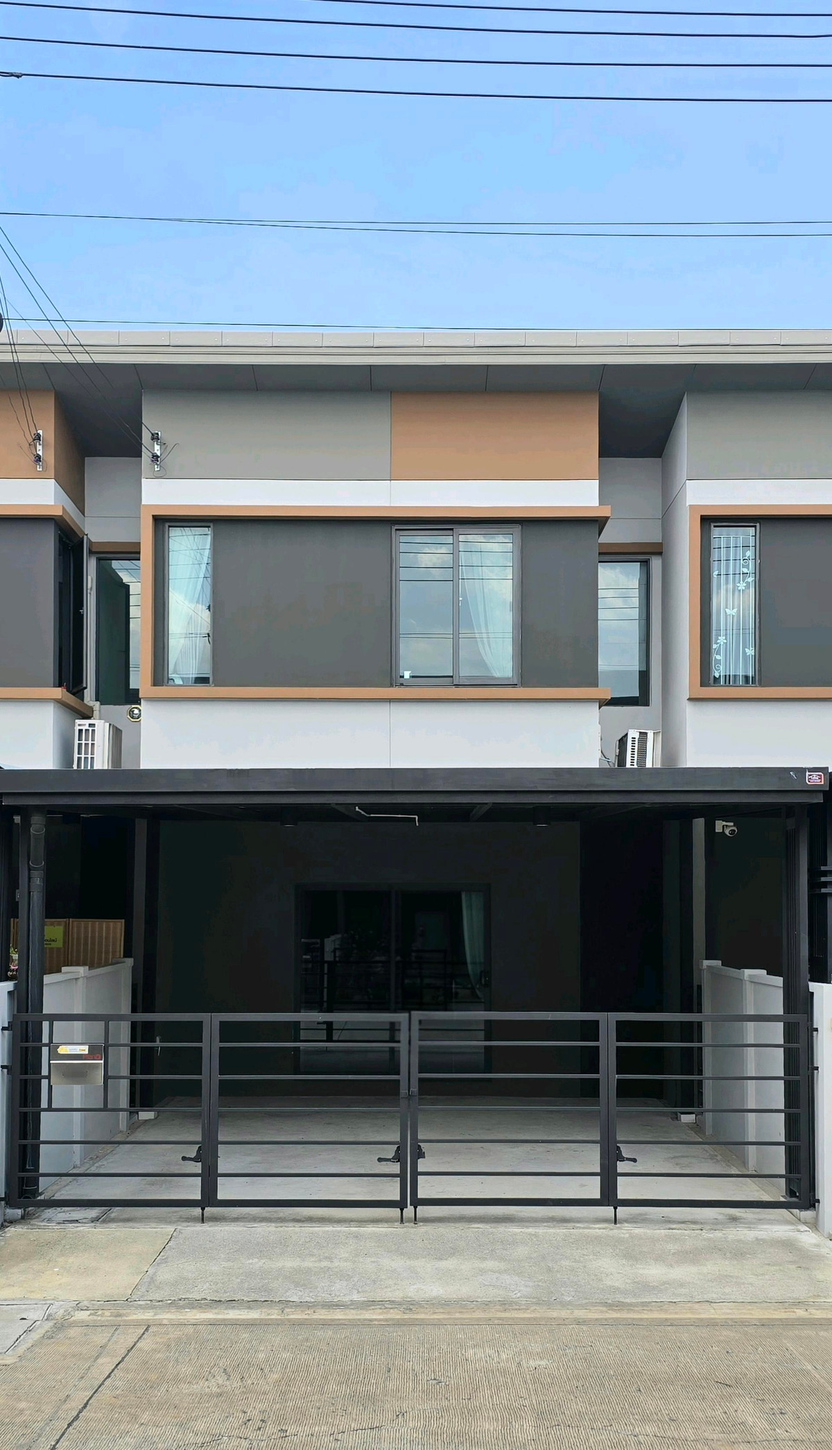 For RentTownhomeNonthaburi, Bang Yai, Bangbuathong : ให้เช่าทาวน์โฮม 2 ชั้น พร้อมอยู่สภาพดี
ใกล้เซ็นทรัลเวสเกต เดินทางเพียง 10นาที