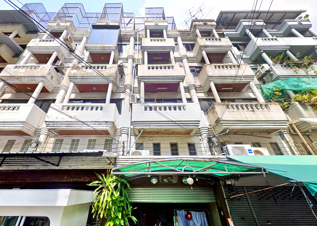 For SaleHome OfficeWongwianyai, Charoennakor : H0774♛Commercial building for sale, 8 bedrooms⚝Krung Thonburi♜BTS Krungthonburi∞065-9423251,099-5919653▚Line@newnormal