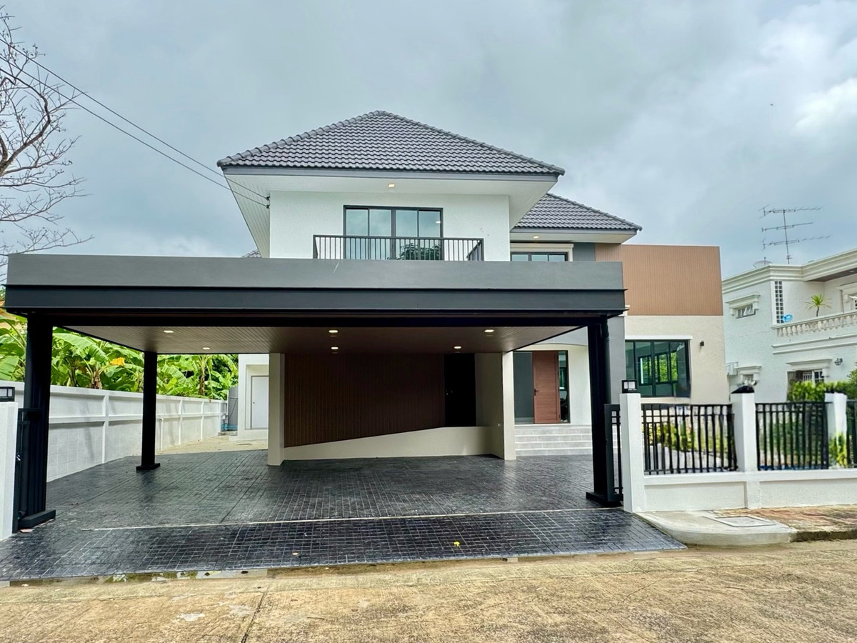 For SaleHousePinklao, Charansanitwong : Newly renovated house Big beautiful house