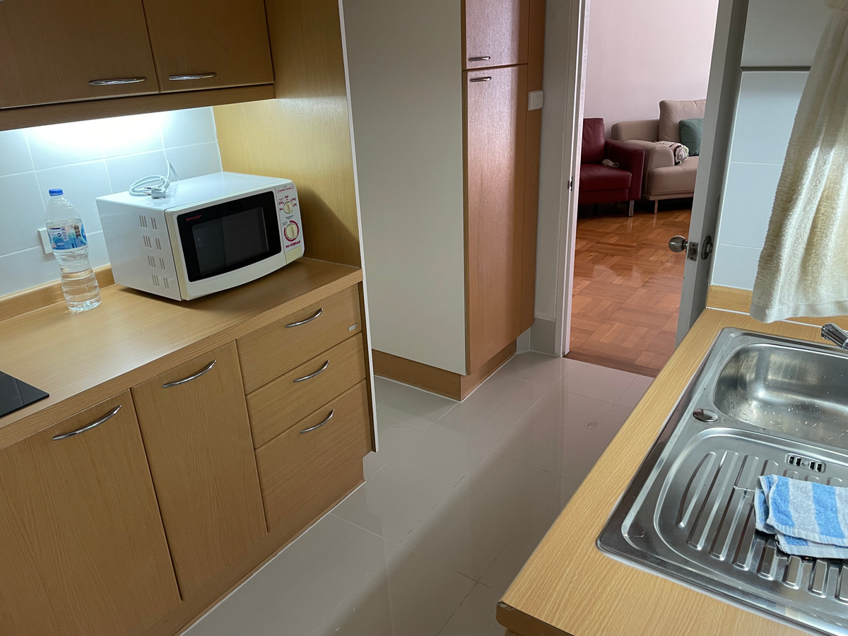 ให้เช่าคอนโดพระราม 3 สาธุประดิษฐ์ : ให้เช่าคอนโด Bangkok Garden เฟอร์นิเจอร์ครบ (S15-8765)