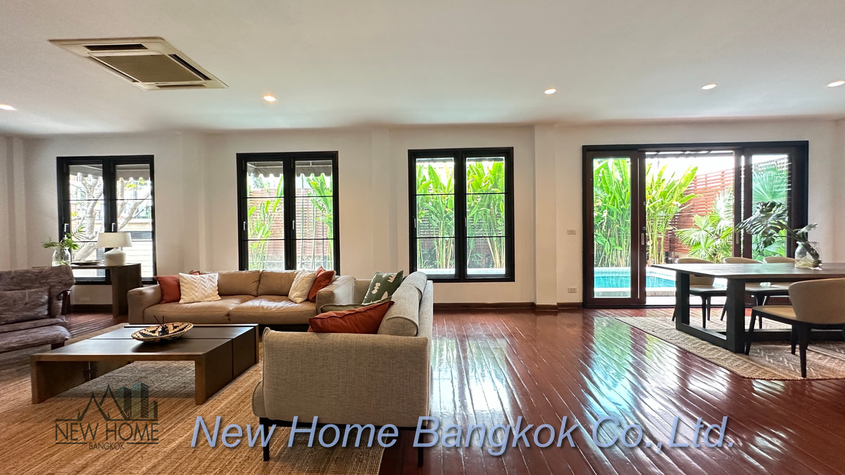 For RentHouseSukhumvit, Asoke, Thonglor : Luxury Pool Villa for Rent | Ekamai (Sukhumvit 63)