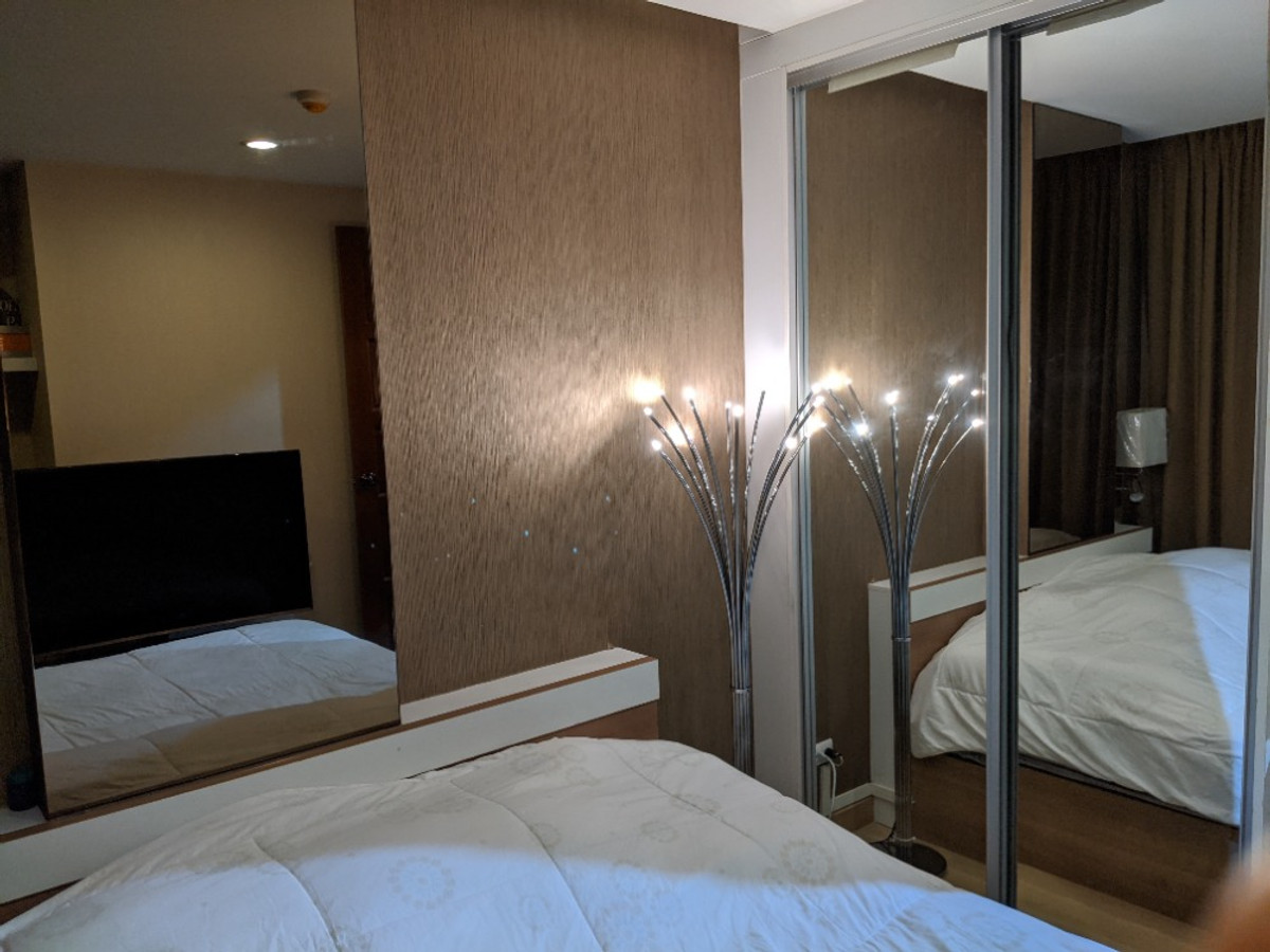 For SaleCondoRatchadapisek, Huaikwang, Suttisan : Emerald Residence Ratchada / 1 Bedroom (SALE WITH TENANT), Emerald Residence Ratchada / 1 Bedroom (SALE WITH TENANT) TARN041