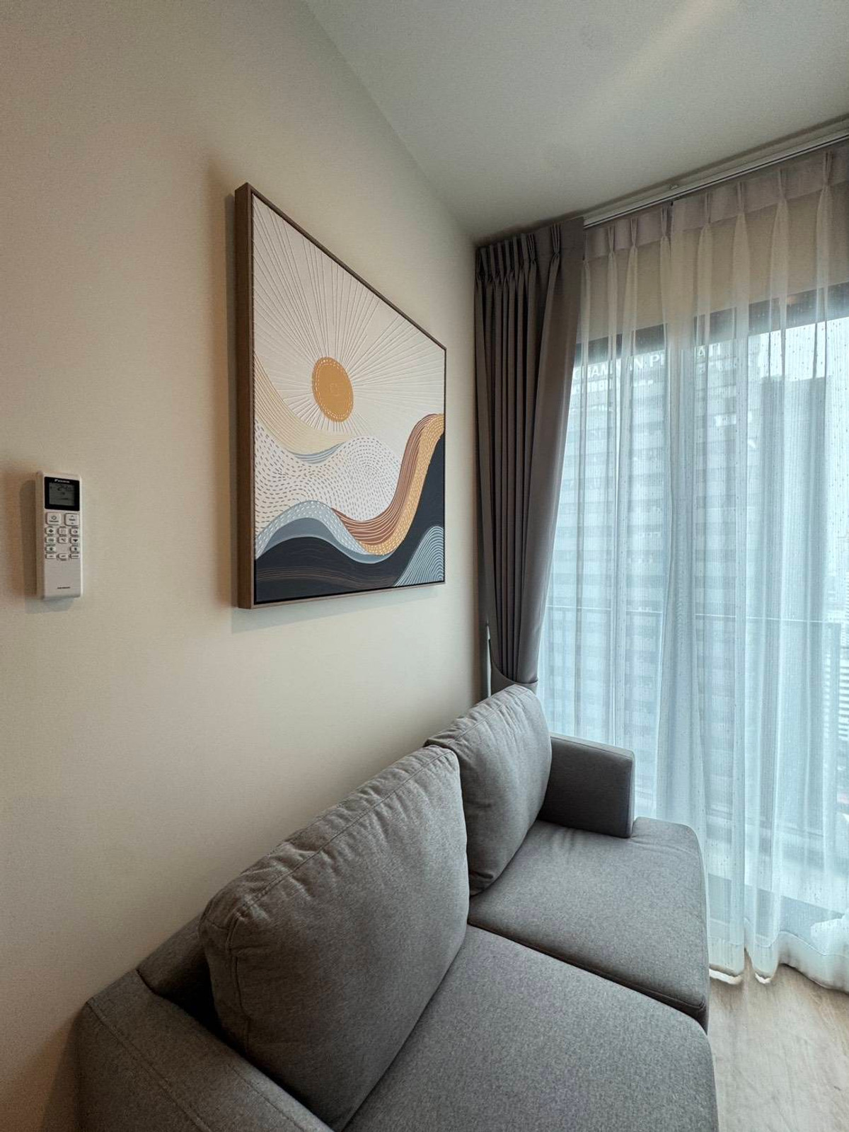 ให้เช่าคอนโดพระราม 9 เพชรบุรีตัดใหม่ RCA : Nue Distric R9 คอนโดติด mrt rama9 ทำเลดีมาก ใกล้ mrt,central ว่างพร้อมให้เช่า 2 ห้องนอน