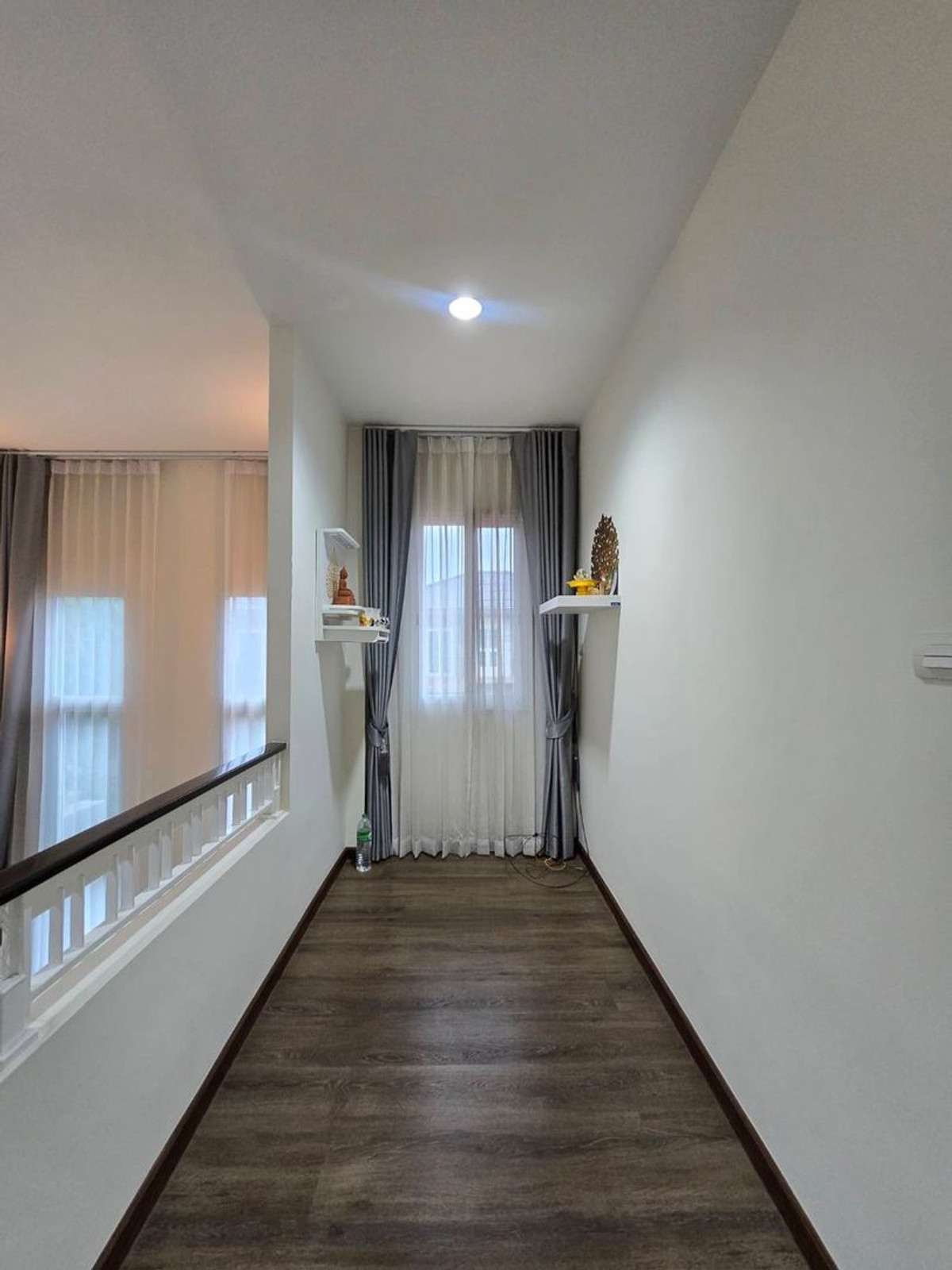 For SaleHousePathum Thani,Rangsit, Thammasat : 2-story detached house for sale, 4 bedrooms, 5 bathrooms, Suetrong Cozy Project, The Oxy, Rangsit Khlong 6, parking for 4 cars, area 80 square meters.