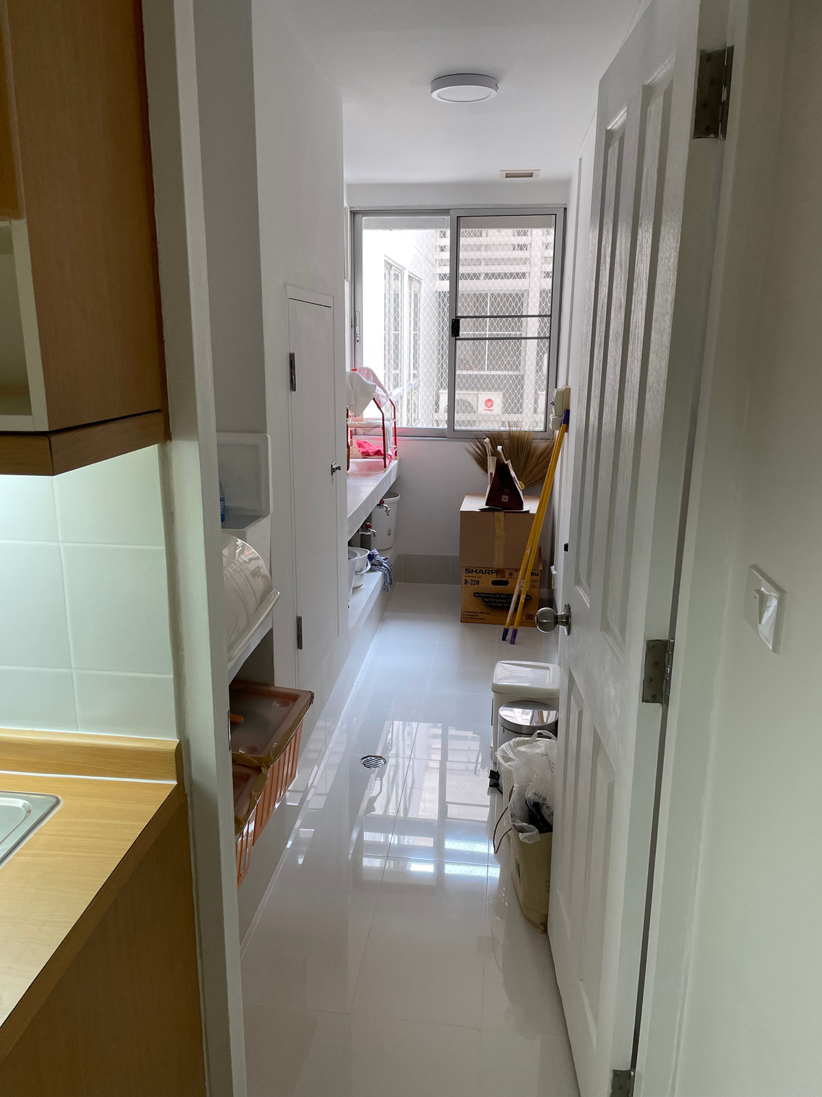 ให้เช่าคอนโดพระราม 3 สาธุประดิษฐ์ : ให้เช่าคอนโด Bangkok Garden เฟอร์นิเจอร์ครบ (S15-8765)