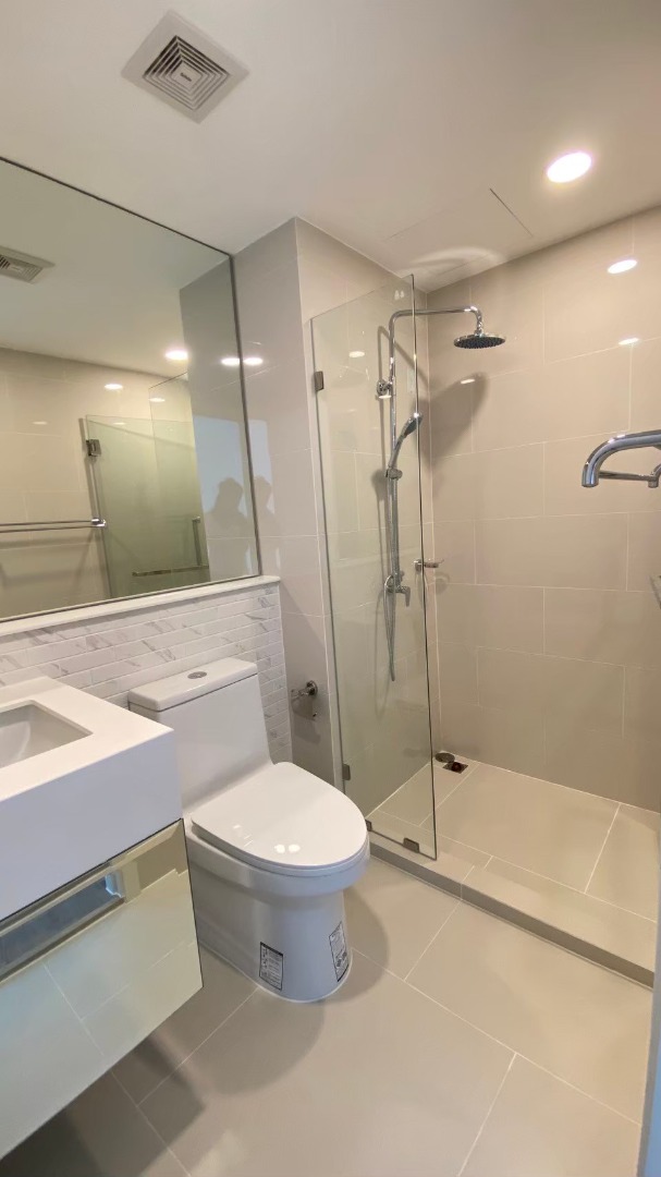 For RentCondoKasetsart, Ratchayothin : 🔥For urgent rent🔥 Chateau In Town Ratchayothin, fully furnished, ready to move in, near BTS Ratchayothin and BTS Senanikom.