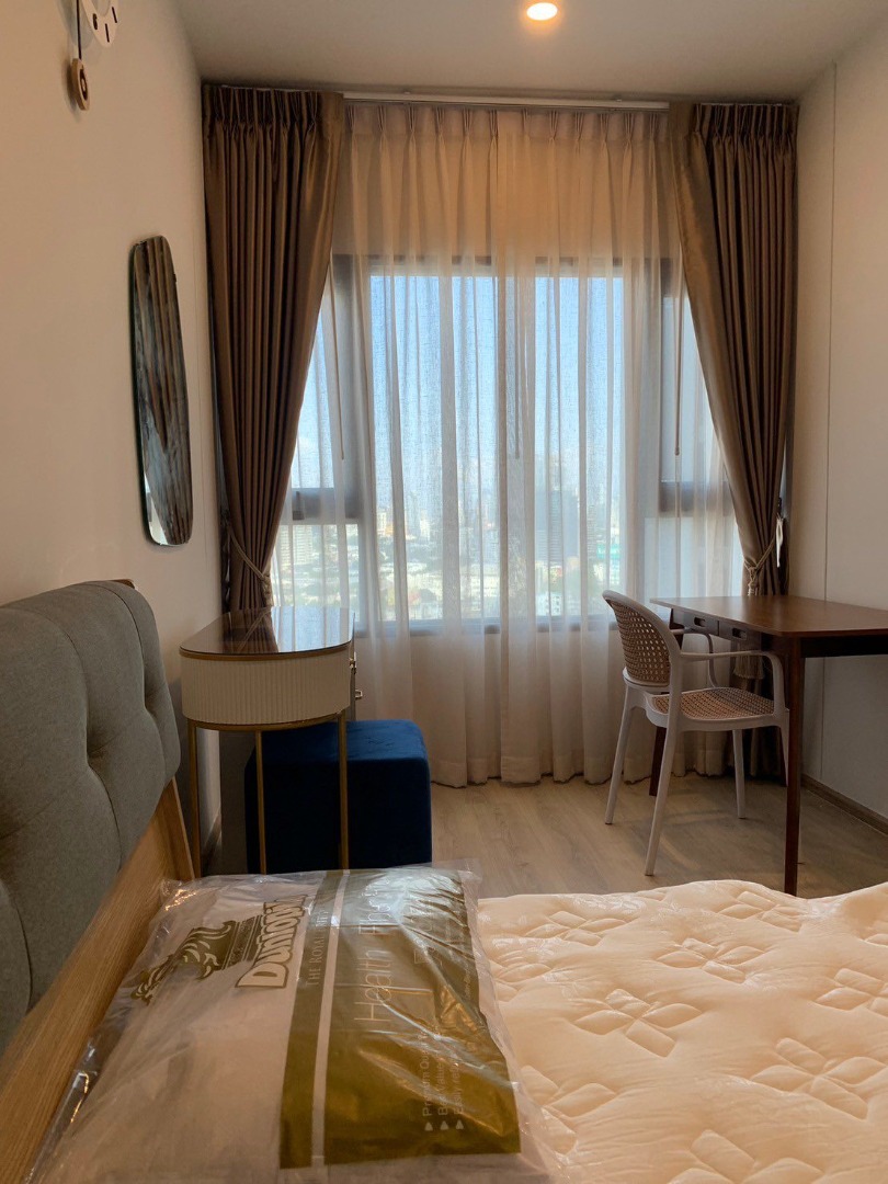 ให้เช่าคอนโดคลองเตย กล้วยน้ำไท : 🔥ให้เช่าด่วน🔥 ไลฟ์ พระราม 4-อโศก วิวสวย ไม่บล็อค เฟอร์นิเจอร์ครบพร้อมเข้าอยู่ ใกล้ MRT ศูนย์ฯ สิริกิติ์