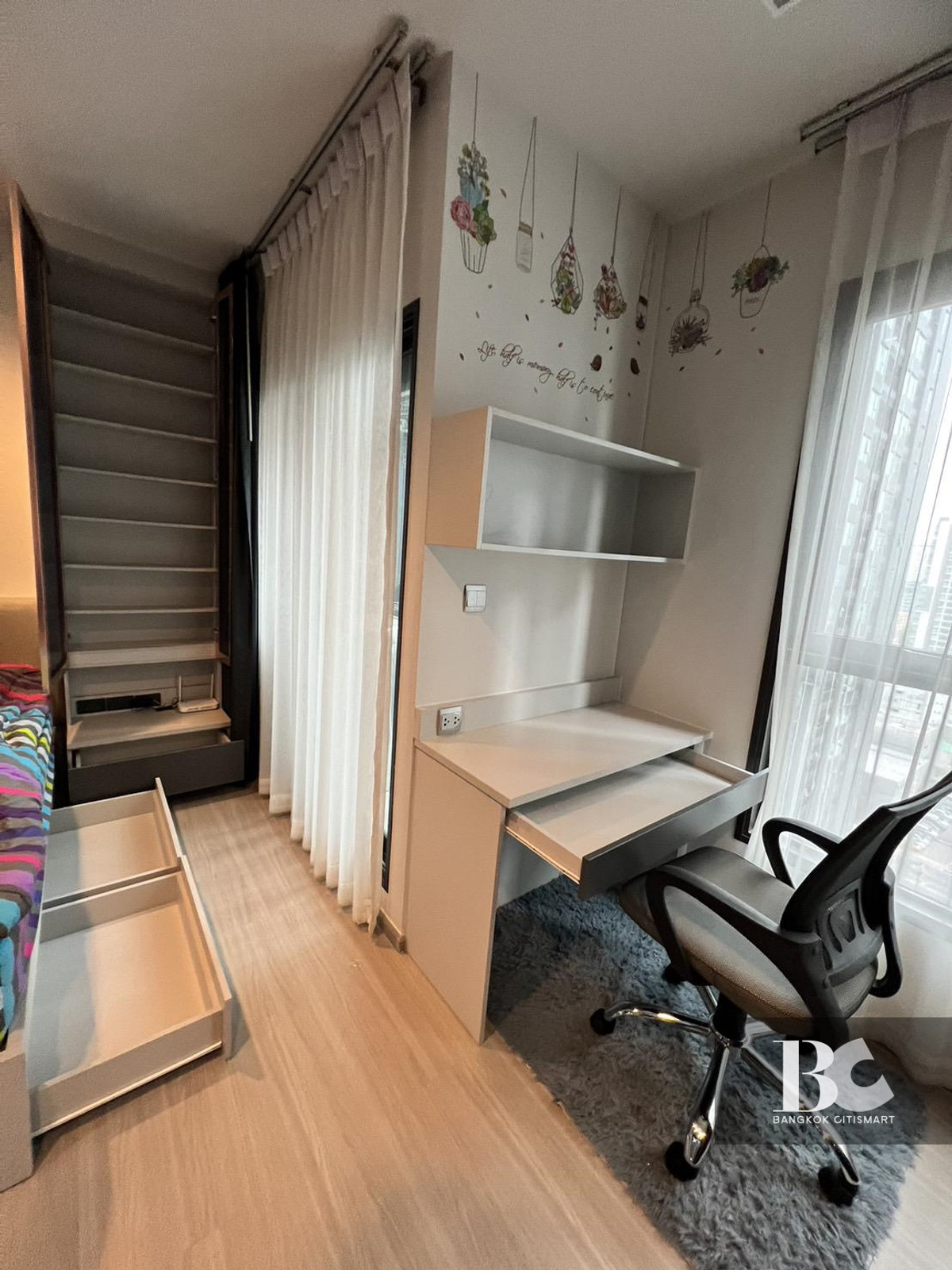 For RentCondoRama9, Petchburi, RCA : 🔥 HOT DEAL 1 bedroom for rent at Life asoke rama9 🔥