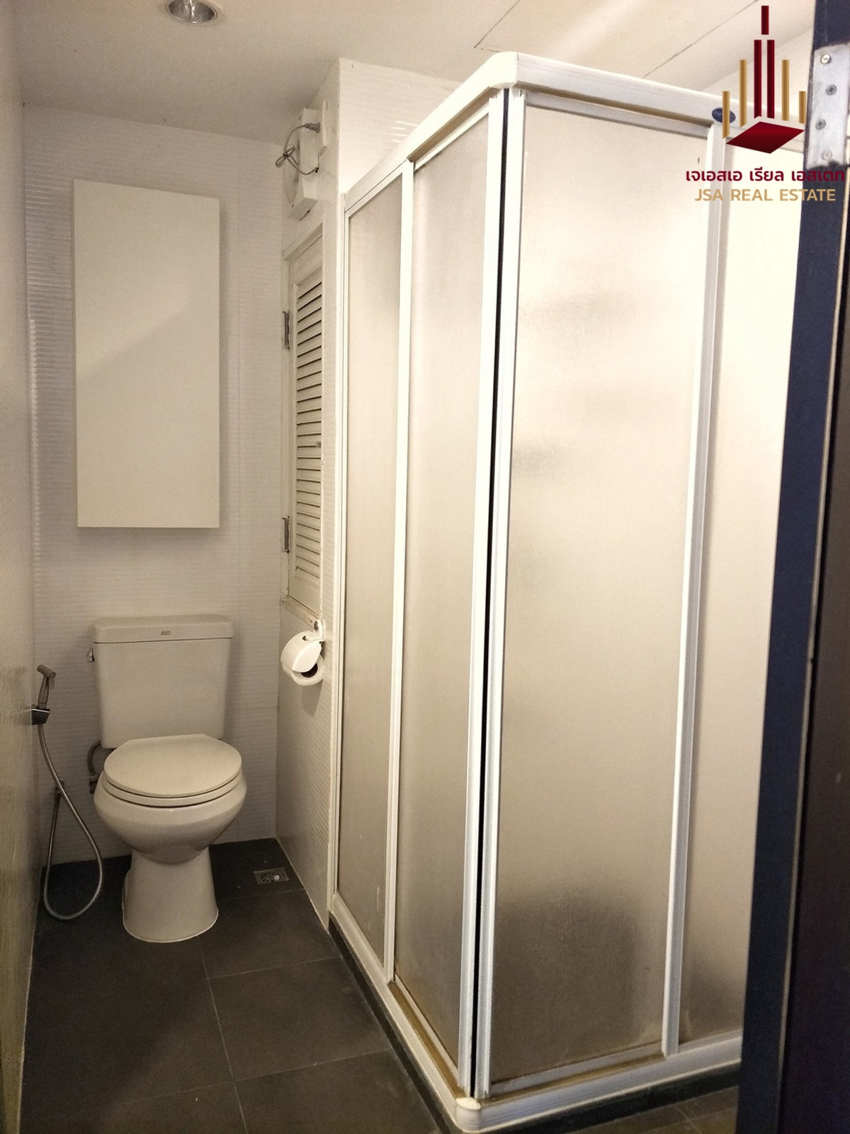 For SaleCondoRatchadapisek, Huaikwang, Suttisan : ✨ For Sale: Srivara Mansion 1 Condo ✨ 💰 Only 1,890,000 THB