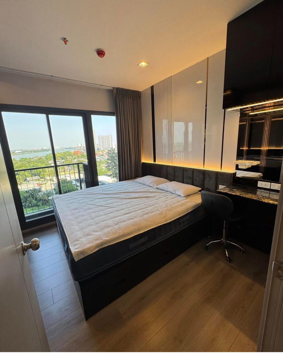 For RentCondoRattanathibet, Sanambinna : For rent: The Politan Aqua, area 29 sq m, 11th floor (with washing machine)