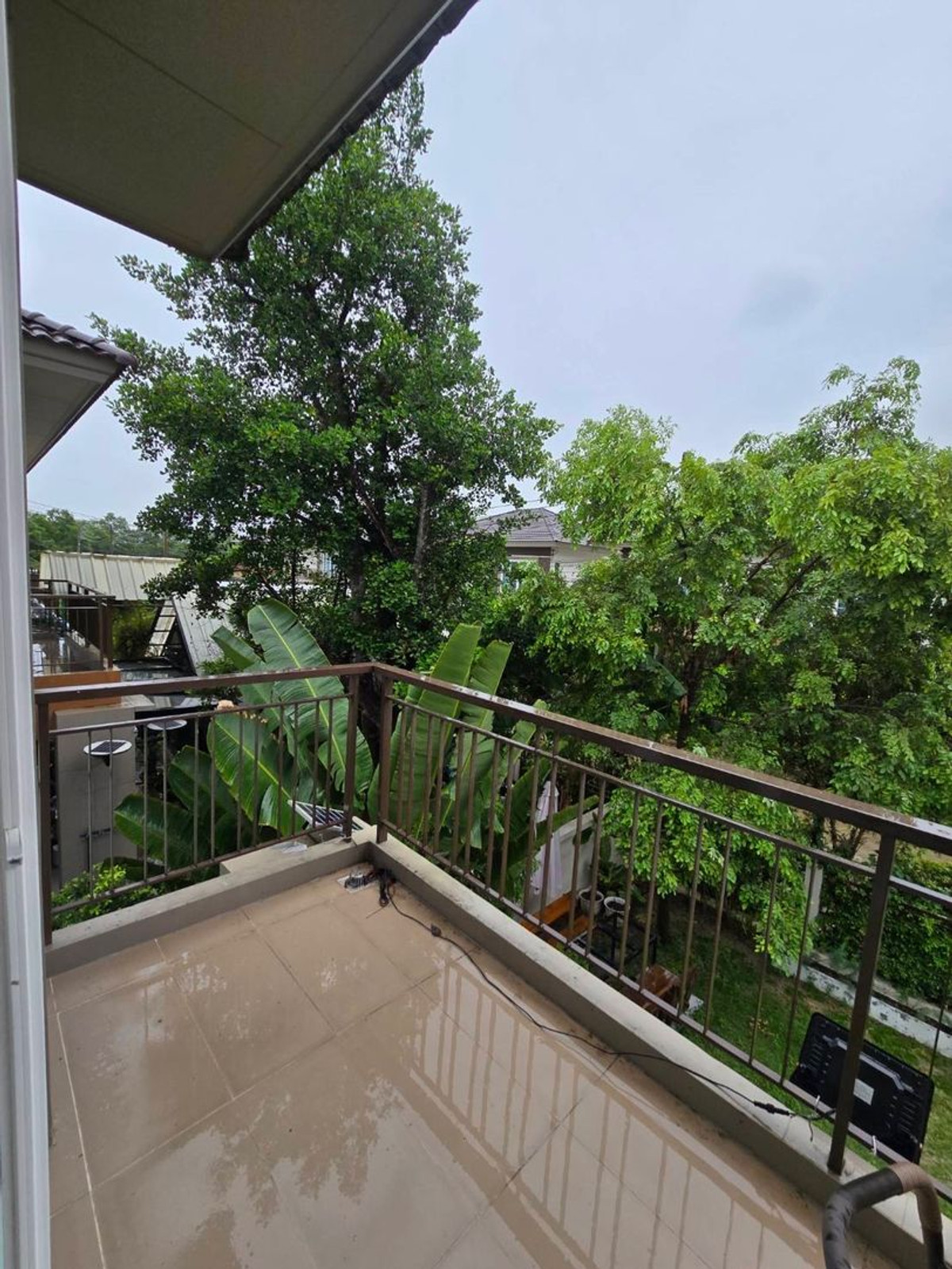For SaleHousePathum Thani,Rangsit, Thammasat : 2-story detached house for sale, 4 bedrooms, 5 bathrooms, Suetrong Cozy Project, The Oxy, Rangsit Khlong 6, parking for 4 cars, area 80 square meters.