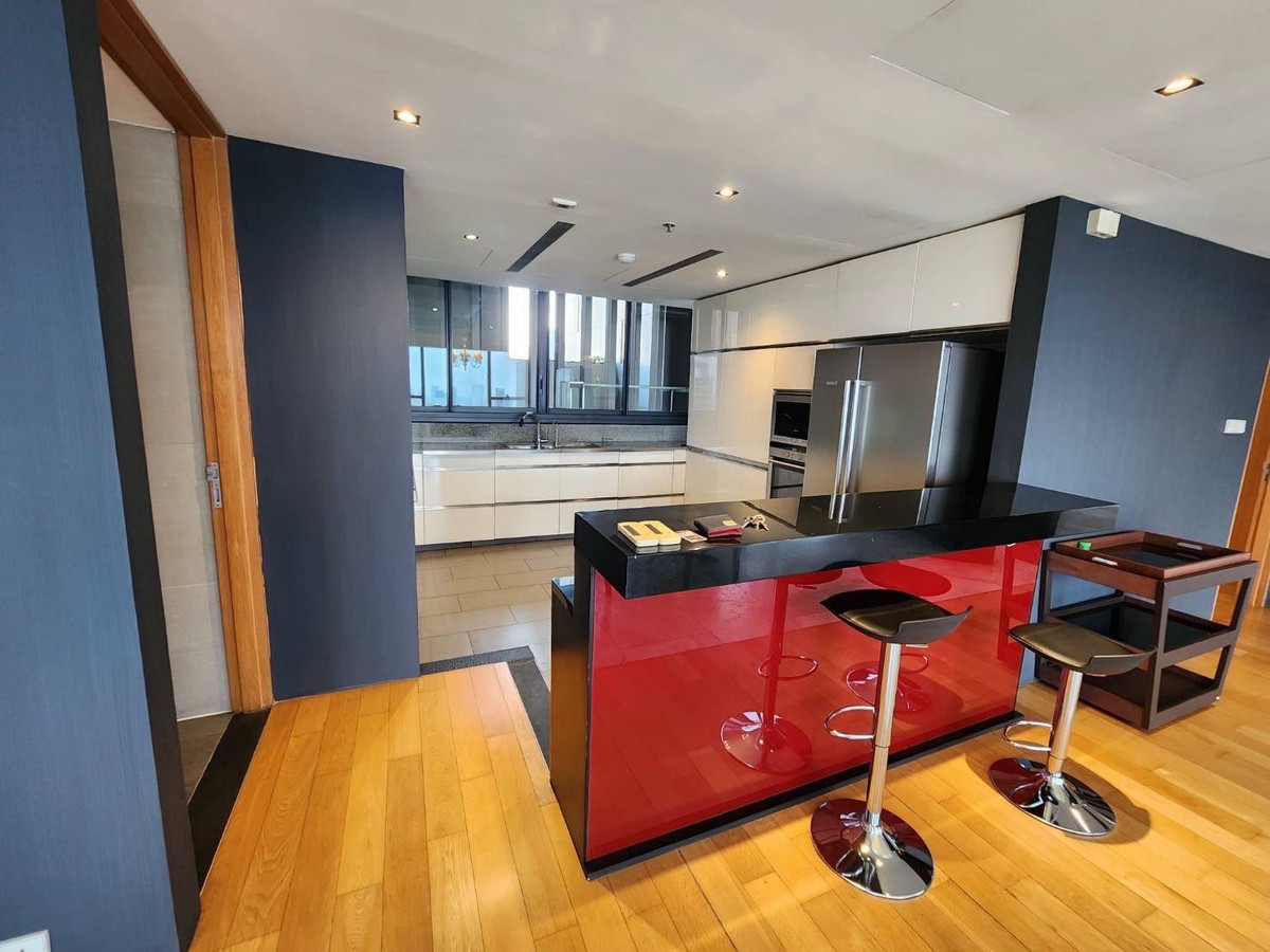 For RentCondoSathorn, Narathiwat : RC113425 Condo for rent The Met Sathorn (The Met Sathorn) near BTS Chong Nonsi.