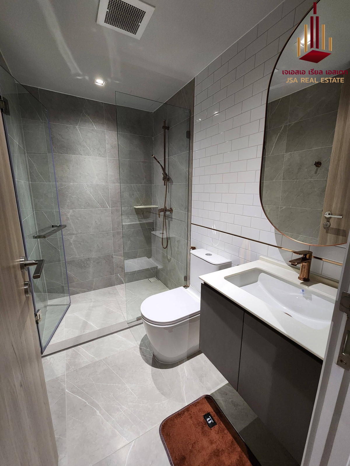 For RentCondoSukhumvit, Asoke, Thonglor : ✨ For Rent: Chapter Thonglor 25 Condo ✨ 💰 Only 24,000 THB/month