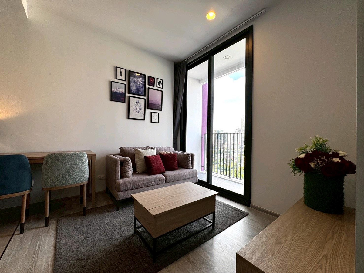 For RentCondoSukhumvit, Asoke, Thonglor : For rent: Urgent, very beautiful room, XT Ekkamai