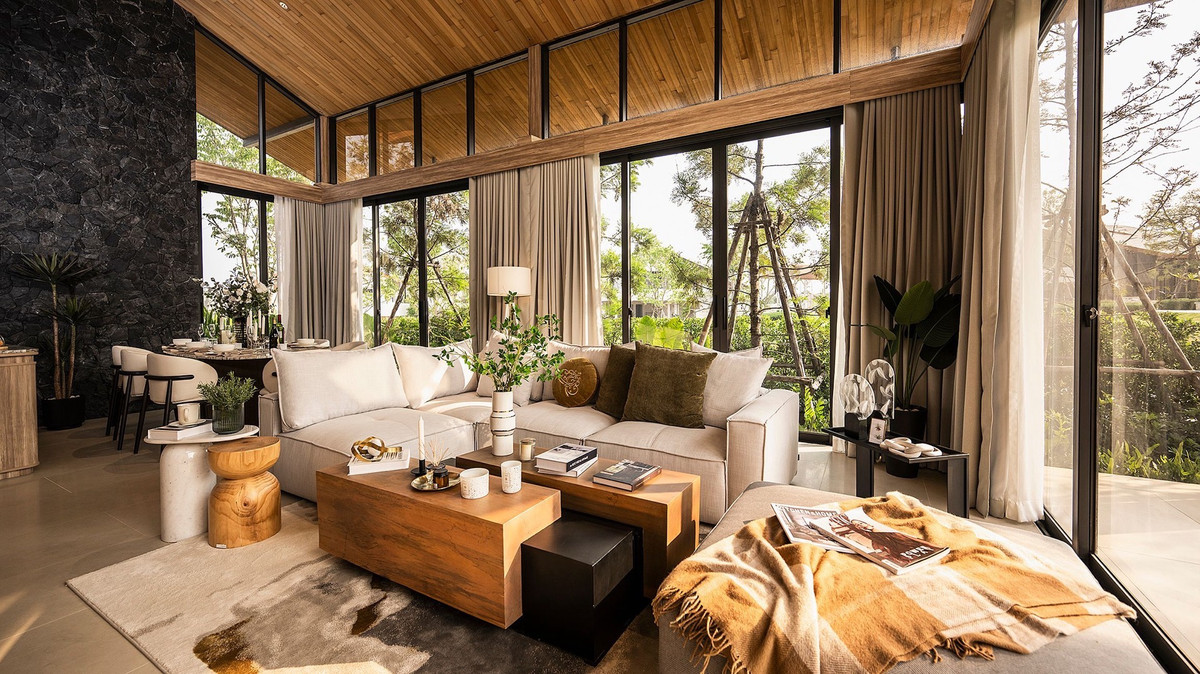 For SaleHousePattaya, Bangsaen, Chonburi : Wisdom First Residence Chonburi, luxury house designed by A49, next to Rugby School Thailand.