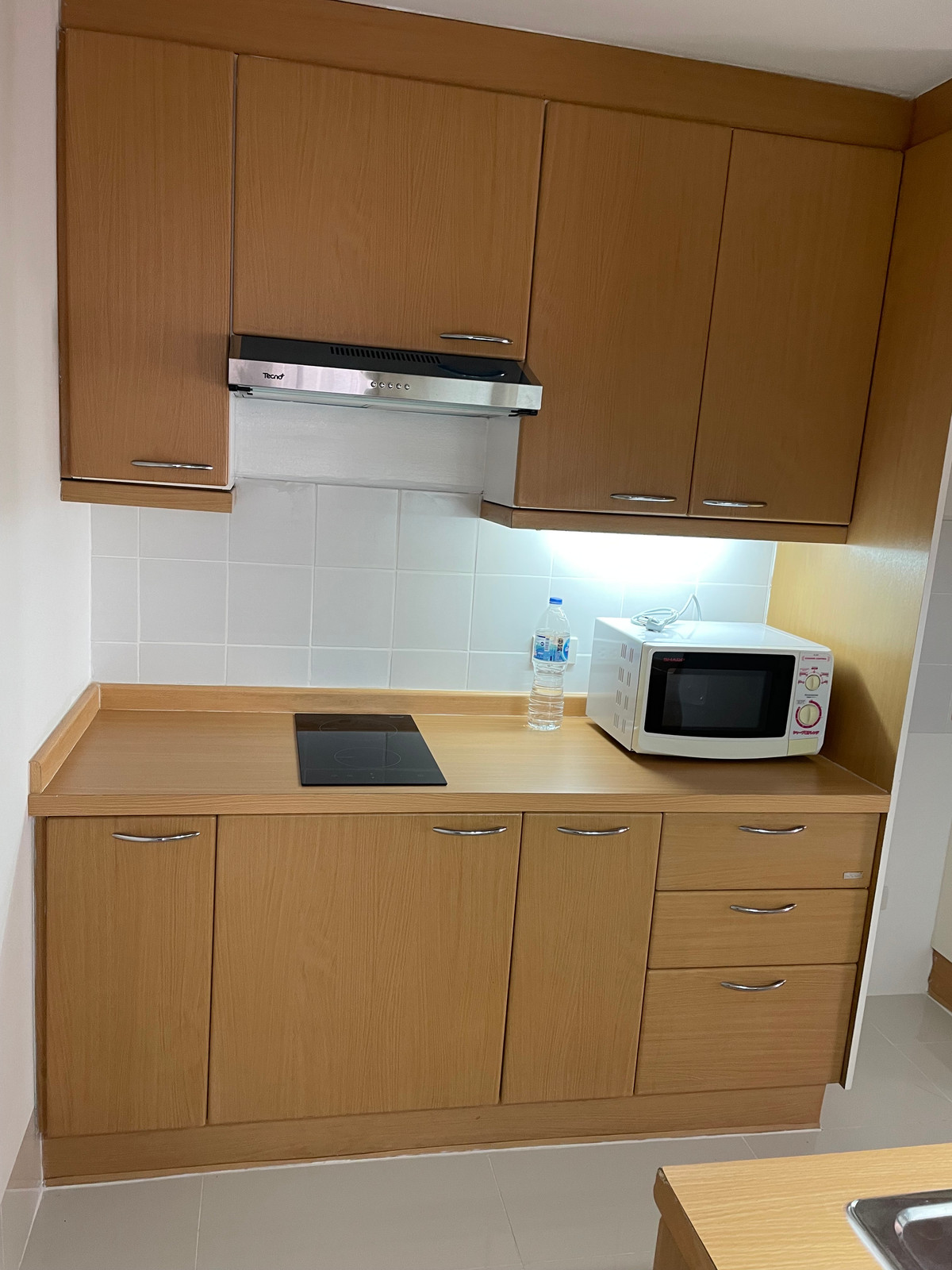 ให้เช่าคอนโดพระราม 3 สาธุประดิษฐ์ : ให้เช่าคอนโด Bangkok Garden เฟอร์นิเจอร์ครบ (S15-8765)