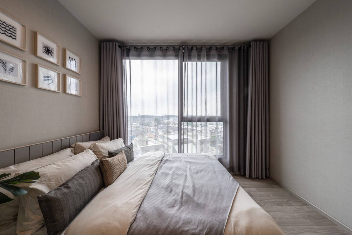 For RentCondoBangna, Bearing, Lasalle : Newly decorated room, renovated, very beautiful, for rent 1 bedroom, 1 bathroom, Ideo Mobi Sukhumvit East Point.