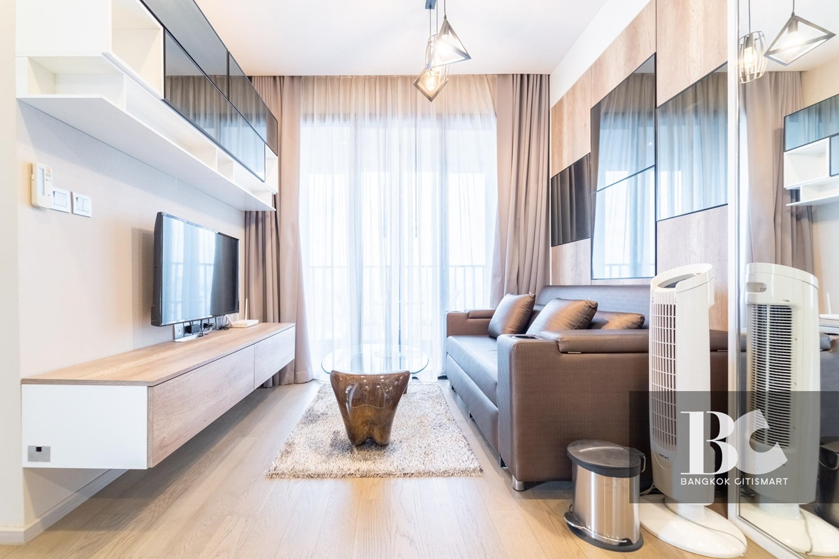 ให้เช่าคอนโดสุขุมวิท อโศก ทองหล่อ : 🔥 HOT DEAL 🔥 Luxury 2 bedrooms for rent at Ashton asoke ⚜️