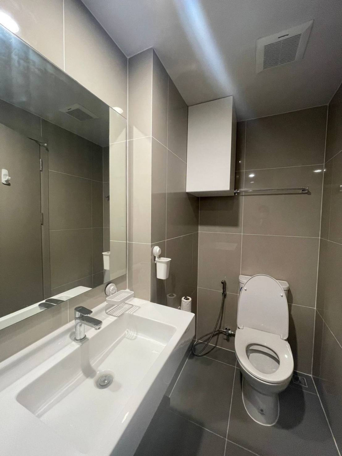 For RentCondoRatchadapisek, Huaikwang, Suttisan : Beautiful room, beautiful view, for rent, 2 bedrooms, 2 bathrooms, Ideo Ratchada Sutthisan.