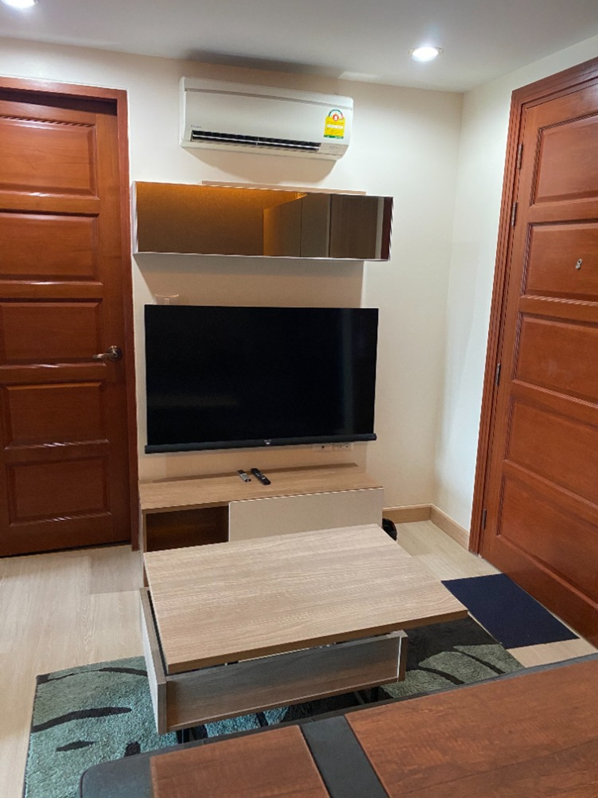 For SaleCondoRatchadapisek, Huaikwang, Suttisan : Emerald Residence Ratchada / 1 Bedroom (SALE WITH TENANT), Emerald Residence Ratchada / 1 Bedroom (SALE WITH TENANT) TARN041