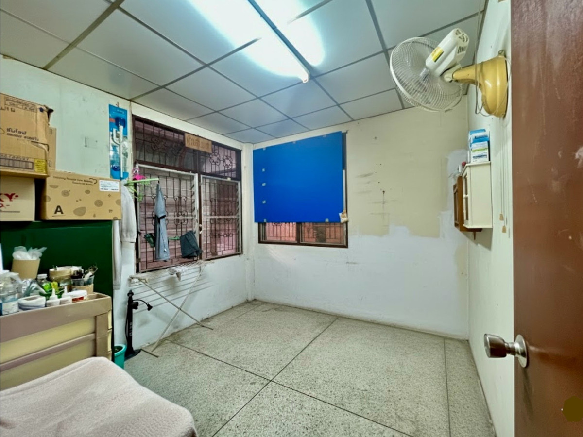 ขายบ้านโชคชัย4 ลาดพร้าว71 : ขายบ้านเดี่ยว 2 ชั้น หลังมุม บนที่ดิน 60 ตร.วา | ทำเลทอง โชคชัย 4 | ใกล้ตลาดกองปราบ–รวมโชค เดินทางสะดวกทุกเส้นทาง