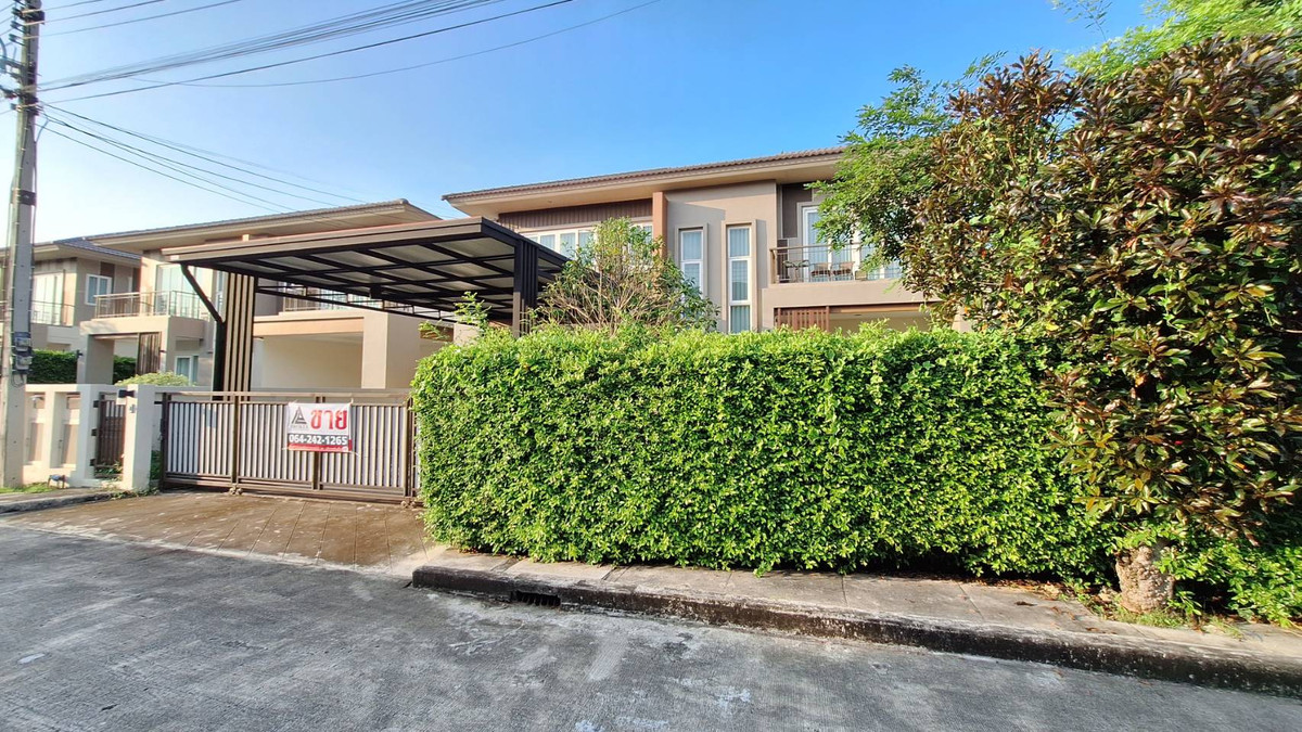 For SaleHousePathum Thani,Rangsit, Thammasat : 2-story detached house for sale, 4 bedrooms, 5 bathrooms, Suetrong Cozy Project, The Oxy, Rangsit Khlong 6, parking for 4 cars, area 80 square meters.