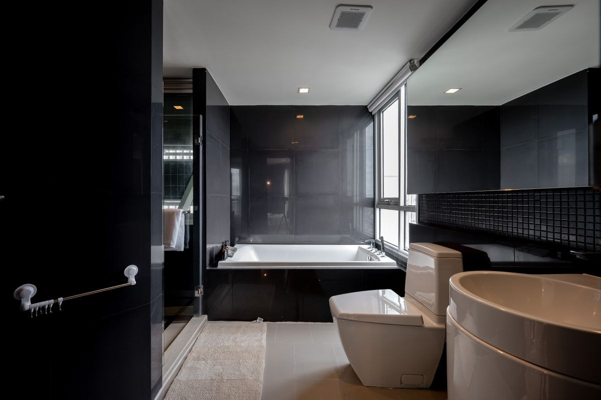 ขายคอนโดสาทร นราธิวาส : ขายด่วน 📍 Rhythm Sathorn 📍 3 ห้องนอน 2 ห้องน้ำ เฟอร์นิเจอร์ และ เครื่องใช้ไฟฟ้าครบ ใกล้ BTS สะพานตากสิน   