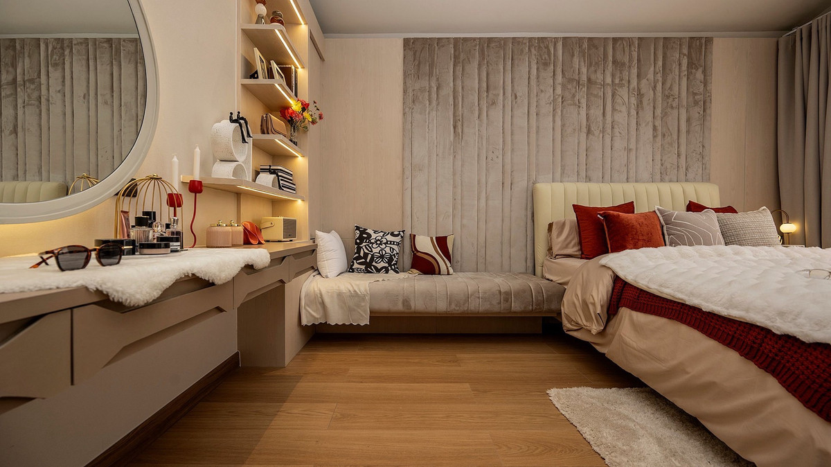 For SaleHousePattaya, Bangsaen, Chonburi : Wisdom First Residence Chonburi, luxury single-detached house. Pool villa style in the middle of Wisdom Valley, 1,400 rai with a large common area.