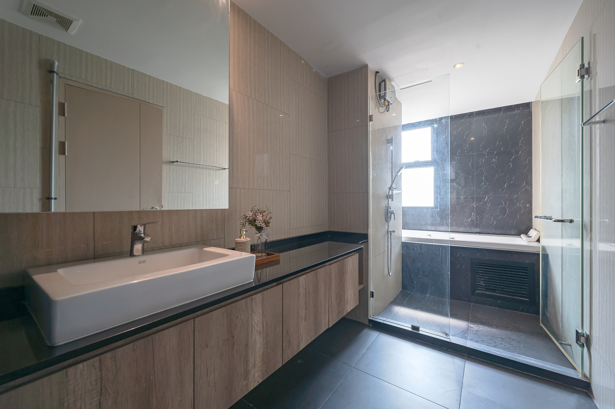 CondoOnnut, Udomsuk : 🏙️ The Unique Sukhumvit 62/1 – 3-Bedroom, 3-Bathroom Condo for Sale & Rent near BTS Bangchak