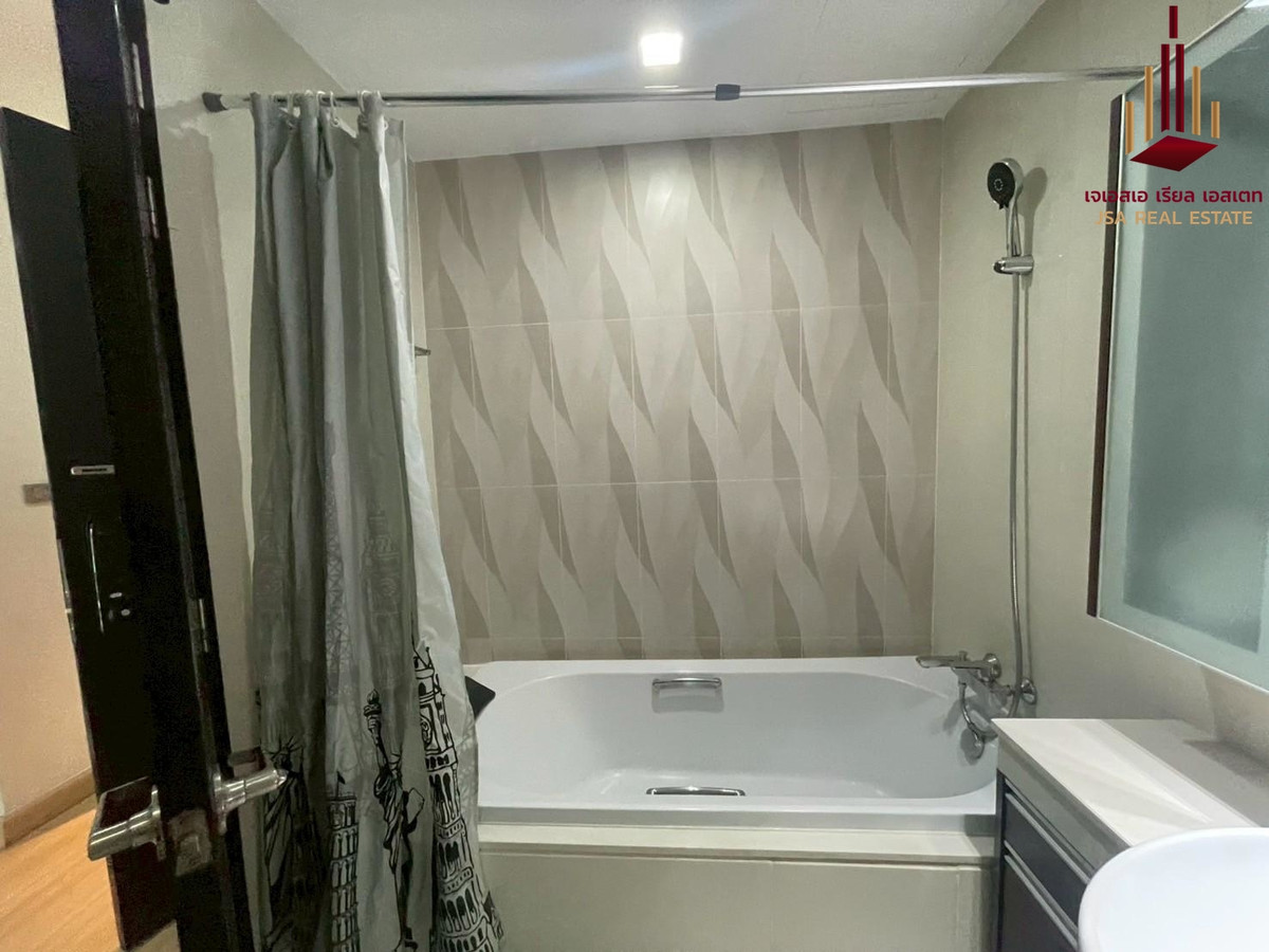 For RentCondoOnnut, Udomsuk : ✨ For Rent: Sky Walk Residences Condo ✨ 💰 Only 40,000 THB/month