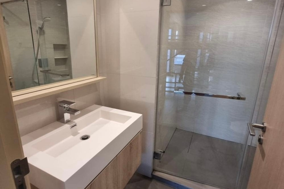For SaleCondoSukhumvit, Asoke, Thonglor : 🔥 Sale with tenant !! Suitable for investment, high floor 17++, Pet Friendly!! 🔥 Code C20231200712..........Maru Ekkamai 2, 1 bedroom, 1 bathroom, furnished, Special Deal!!📣📣