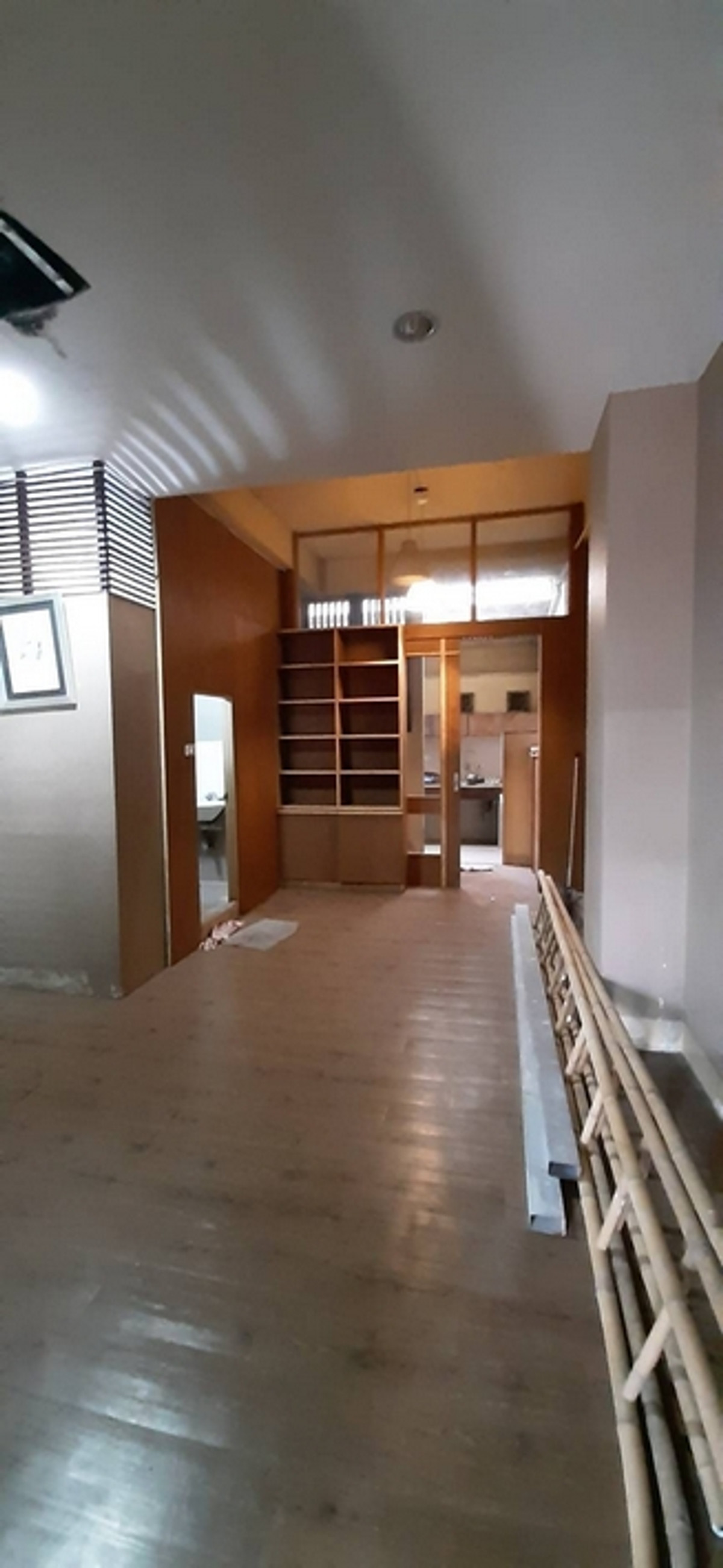 For RentShop HouseBang kae, Phetkasem : Commercial building for rent, 3 floors, enter Soi Ma Charoen 1. Only 280 meters from the main Phetkasem Road, suitable for opening a company or doing business.