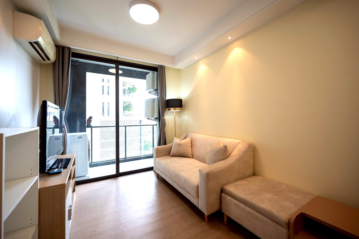 For RentCondoSathorn, Narathiwat : 🌆 For Rent: Regal Sathorn–Narathiwat Condo, Luxury modern living in the heart of Sathorn