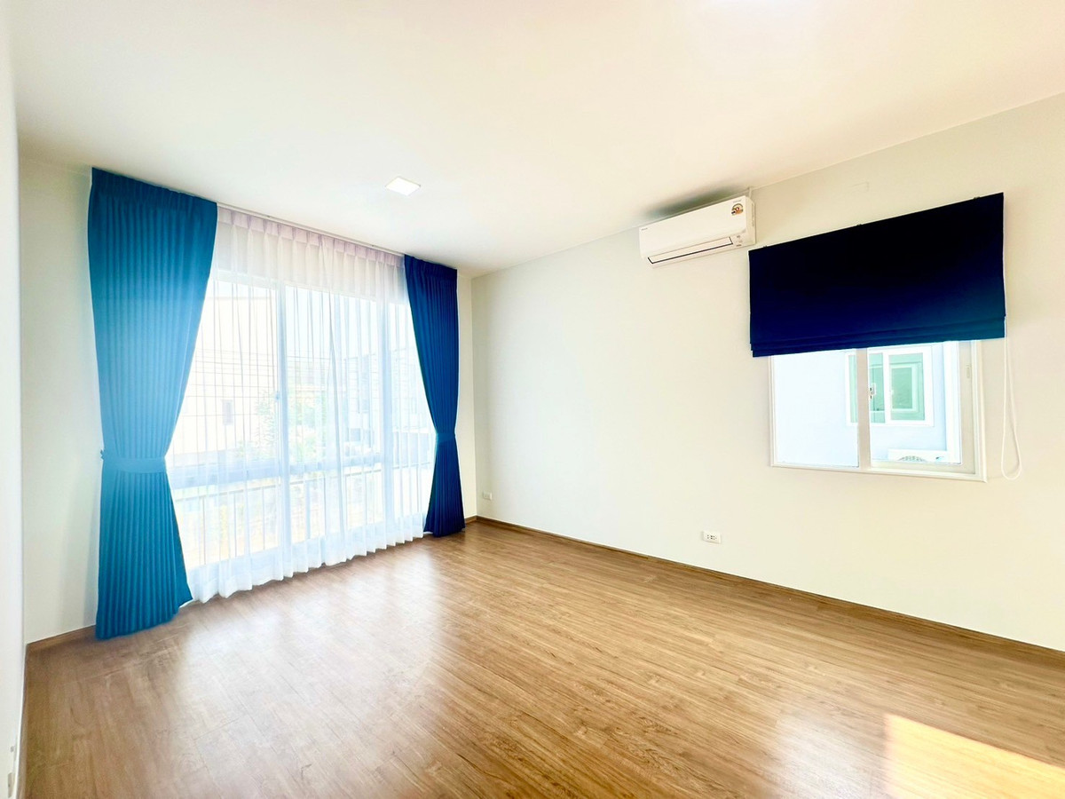 ขายทาวน์โฮมบางแค เพชรเกษม : บ้านกลางเมือง สาทร - เพชรเกษม / 3 ห้องนอน (ขาย), Baan Klang Muang Sathorn - Petchkasem / 3 Bedrooms (FOR SALE) BALL024