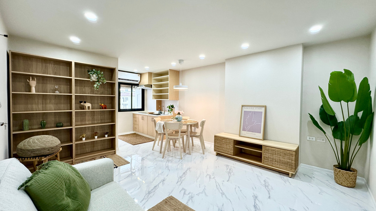 ขายคอนโดสาทร นราธิวาส : FQ ขายคอนโด Sathorn Suites Condominium ราคา 4,500,000 บาท [MKs251107]