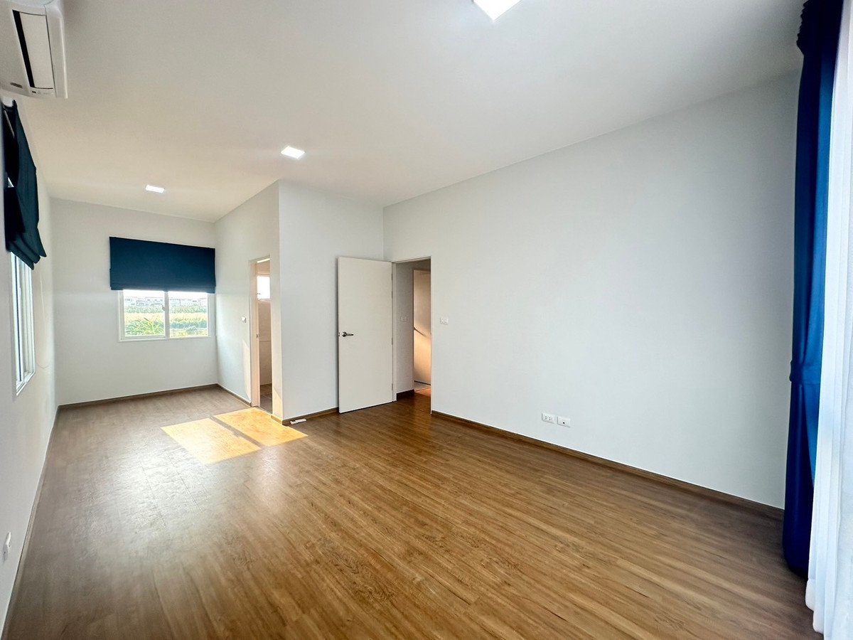 ขายทาวน์โฮมบางแค เพชรเกษม : บ้านกลางเมือง สาทร - เพชรเกษม / 3 ห้องนอน (ขาย), Baan Klang Muang Sathorn - Petchkasem / 3 Bedrooms (FOR SALE) BALL024