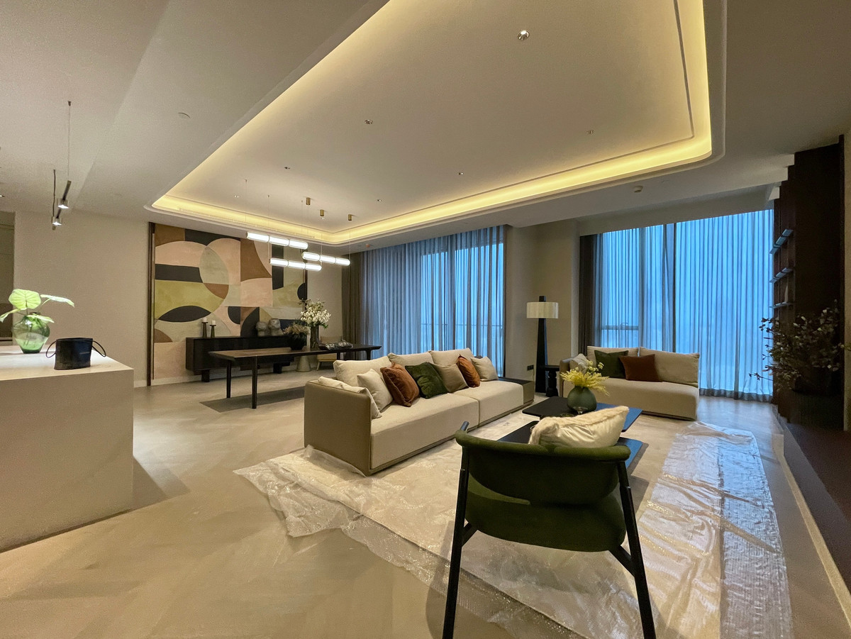 For RentCondoWitthayu, Chidlom, Langsuan, Ploenchit : 3 Bedroom Ultra-Luxury Condo for Rent: One89 Wireless @ One Bangkok