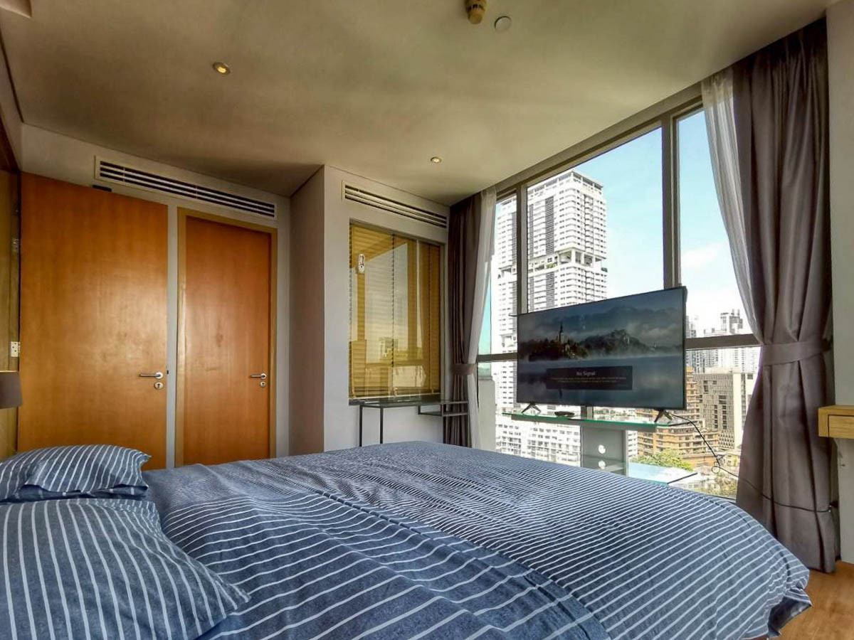 ขายคอนโดสุขุมวิท อโศก ทองหล่อ : ขาย คอนโด Aequa สุขุมวิท 49 แบบ 1 ห้องนอน 60 ตรม ชั้นสูง เฟอร์นิเจอร์ เครื่องใช้ไฟฟ้าครบ Pet Friendly ใกล้ BTS ทองหล่อ พร้อมพงษ์ เอกมัย : SL25S-026