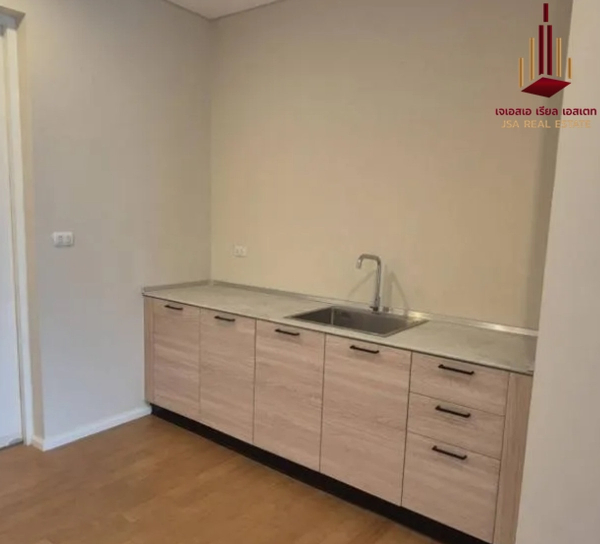 For SaleCondoRama9, Petchburi, RCA : ✨ For Sale: Villa Asoke Condo ✨ 💰 Only 57,900,000 THB