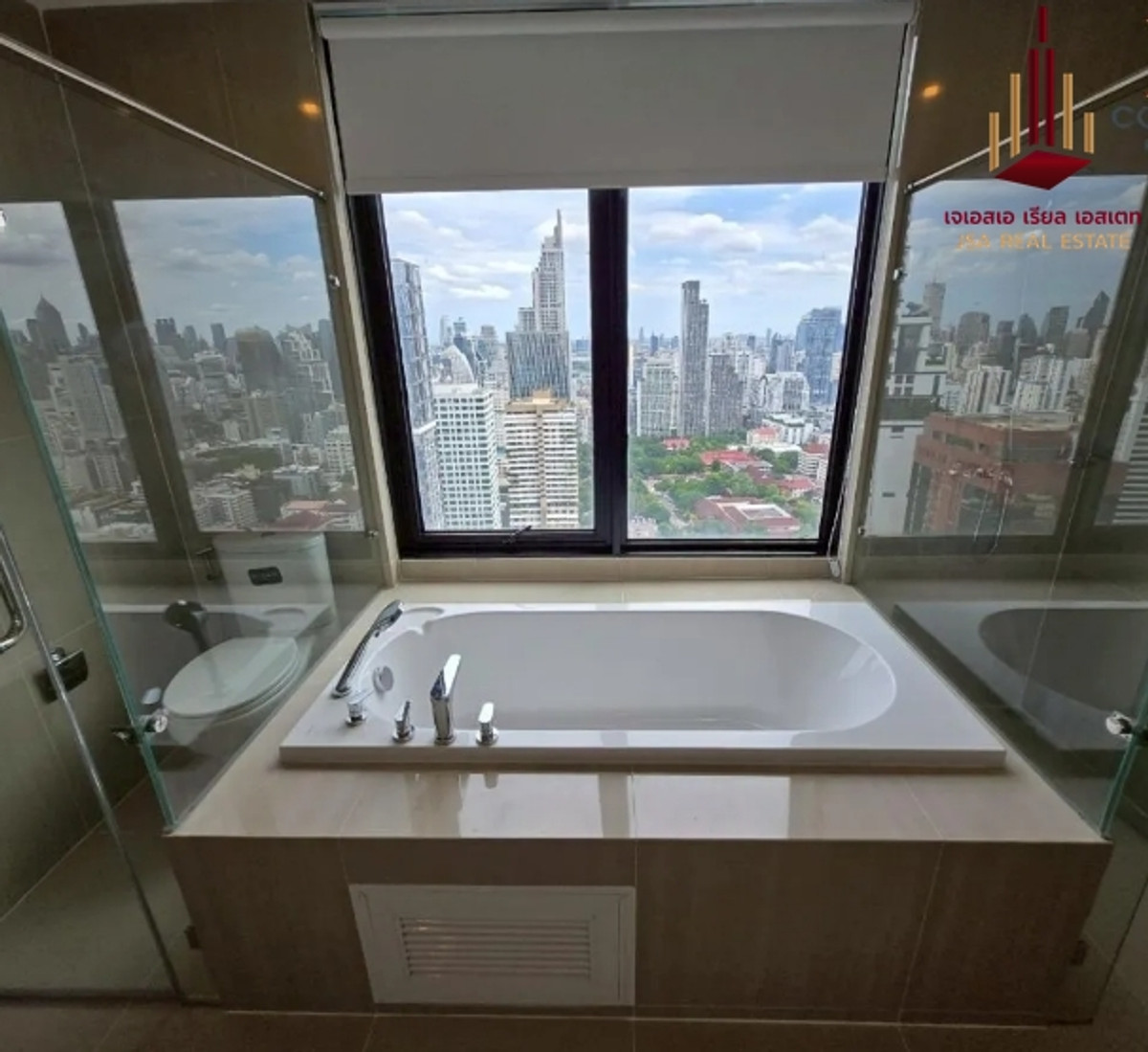 For SaleCondoRama9, Petchburi, RCA : ✨ For Sale: Villa Asoke Condo ✨ 💰 Only 58,600,000 THB