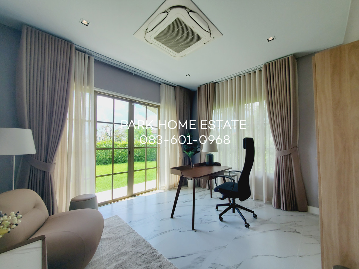 For RentHousePathum Thani,Rangsit, Thammasat : For Rent: Sereno Reignwood Residence Collections A Spanish-style single-family home surrounded by over 2,000 rai of nature, with a golf course backing onto the house.