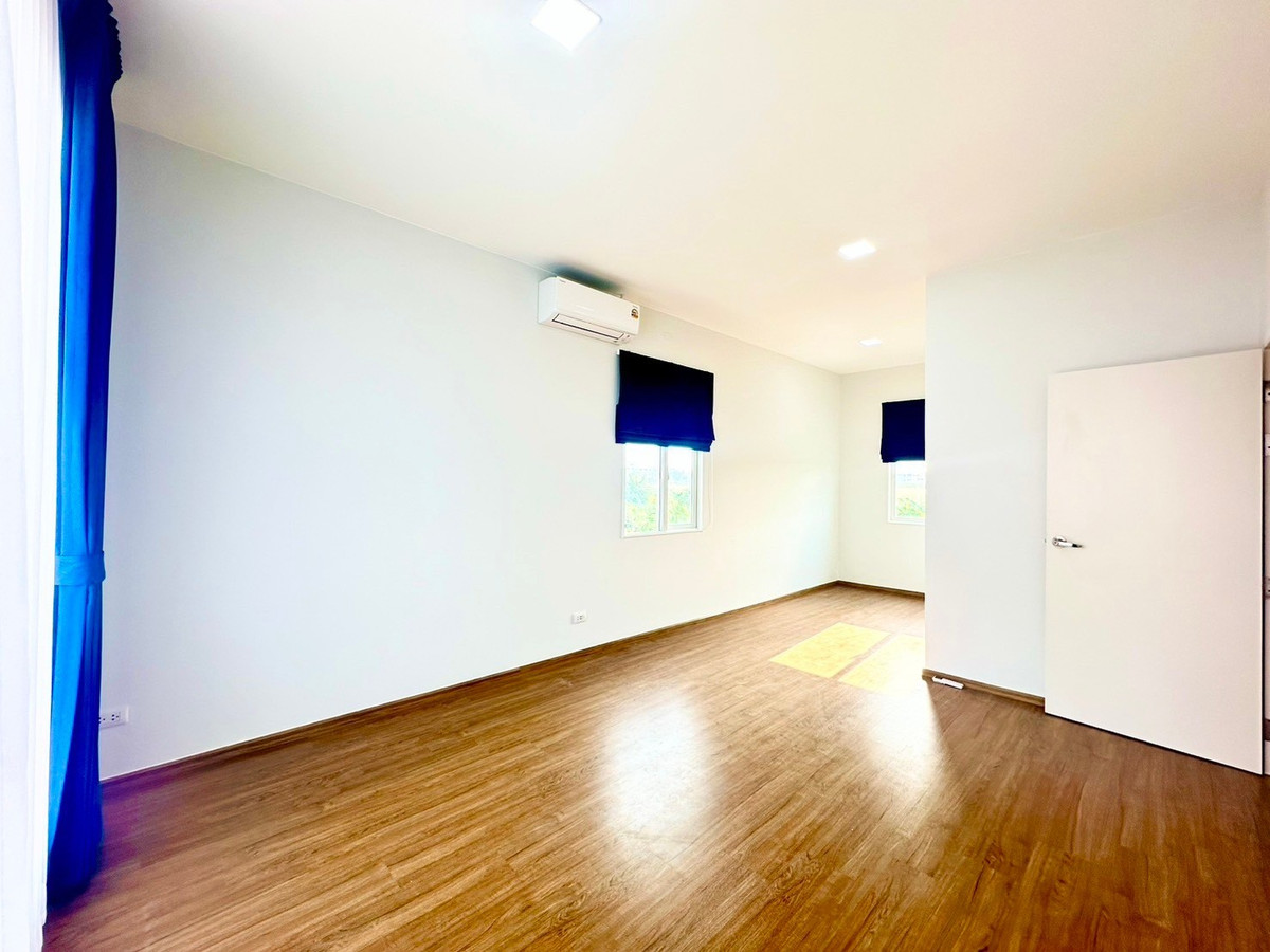 ขายทาวน์โฮมบางแค เพชรเกษม : บ้านกลางเมือง สาทร - เพชรเกษม / 3 ห้องนอน (ขาย), Baan Klang Muang Sathorn - Petchkasem / 3 Bedrooms (FOR SALE) BALL024