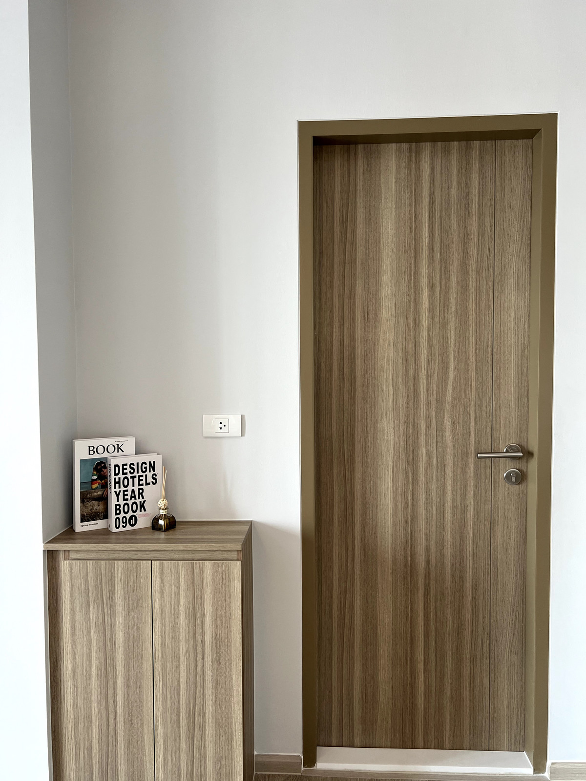 ให้เช่าคอนโดท่าพระ ตลาดพลู วุฒากาศ : ให้เช่า คอนโดแถว สาทร-ท่าพระ เดินถึง BTS ตลาดพลู 2 นอน 2 น้ำ วิวโล่ง เฟอร์จัดเต็ม เครื่องซักผ้า ทีวี ตู้เย็นไฟฟ้าครบ พร้อมอยู่