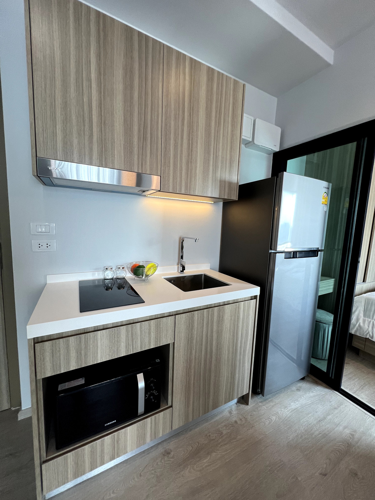 ให้เช่าคอนโดท่าพระ ตลาดพลู วุฒากาศ : ให้เช่า คอนโดแถว สาทร-ท่าพระ เดินถึง BTS ตลาดพลู 2 นอน 2 น้ำ วิวโล่ง เฟอร์จัดเต็ม เครื่องซักผ้า ทีวี ตู้เย็นไฟฟ้าครบ พร้อมอยู่