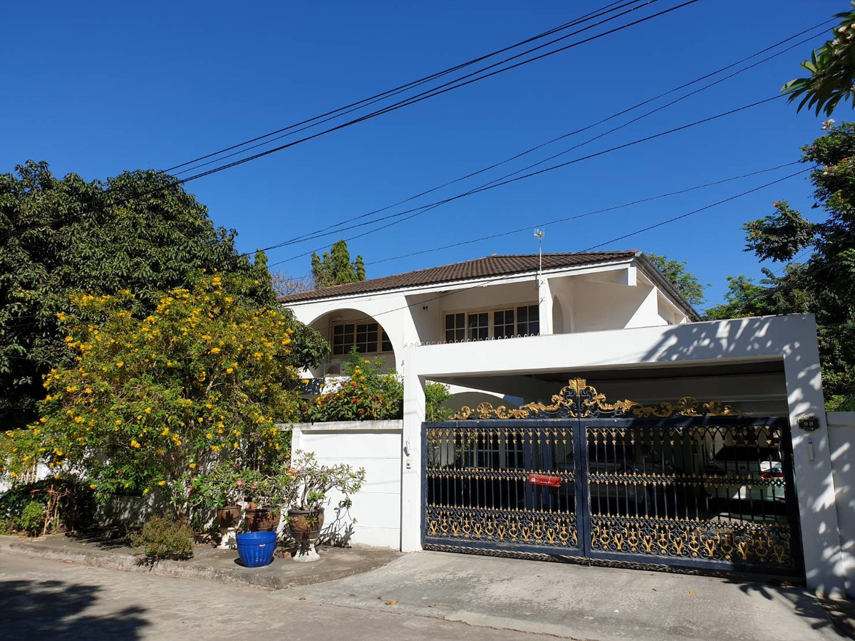 ขายบ้านพัฒนาการ ศรีนครินทร์ : ▪️ขายที่ดินพร้อมสิ่งปลูกสร้าง หมู่บ้านปัญญาพัฒนาการ ▪️