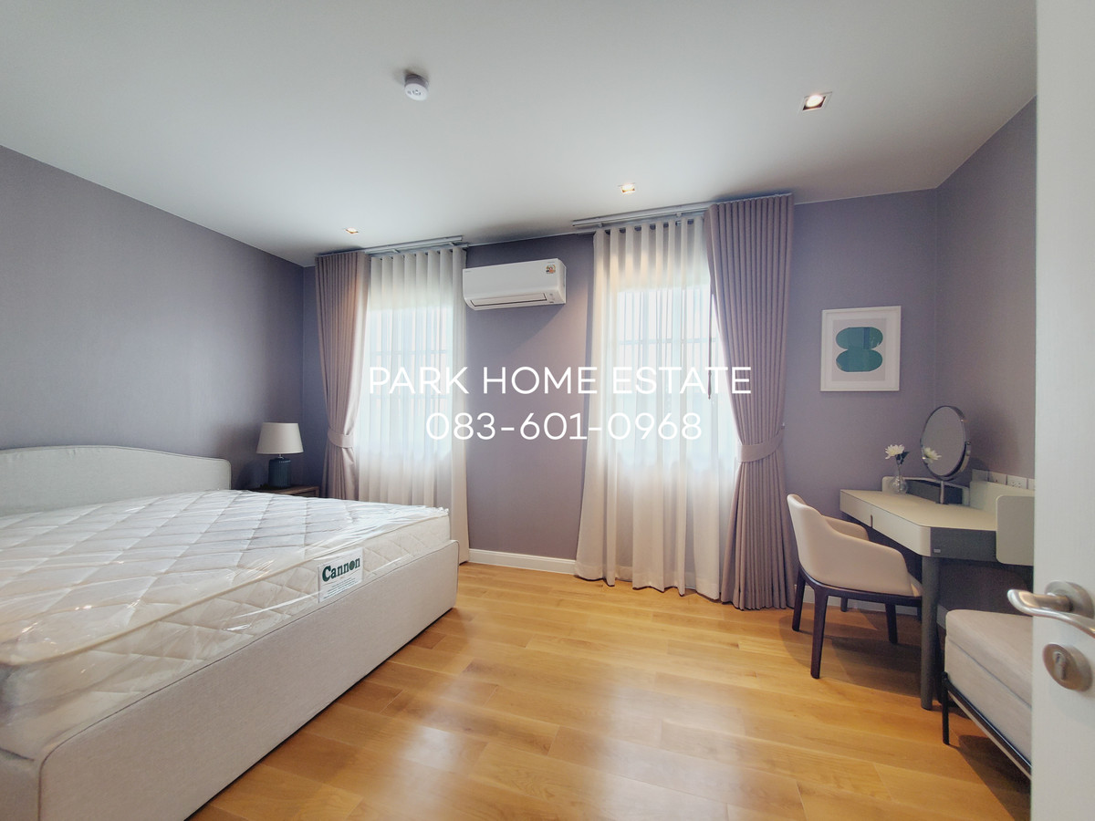 For RentHousePathum Thani,Rangsit, Thammasat : For Rent: Sereno Reignwood Residence Collections A Spanish-style single-family home surrounded by over 2,000 rai of nature, with a golf course backing onto the house.